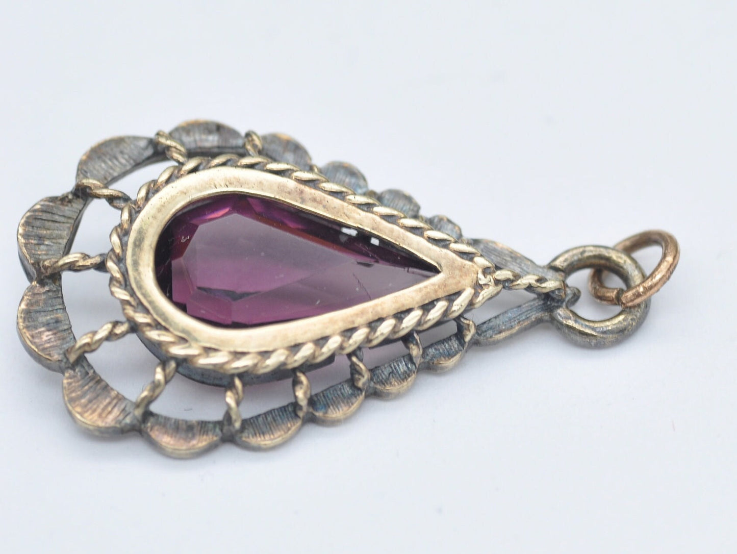 Vintage 22ct on Sterling Silver Pendant with Purple Stone