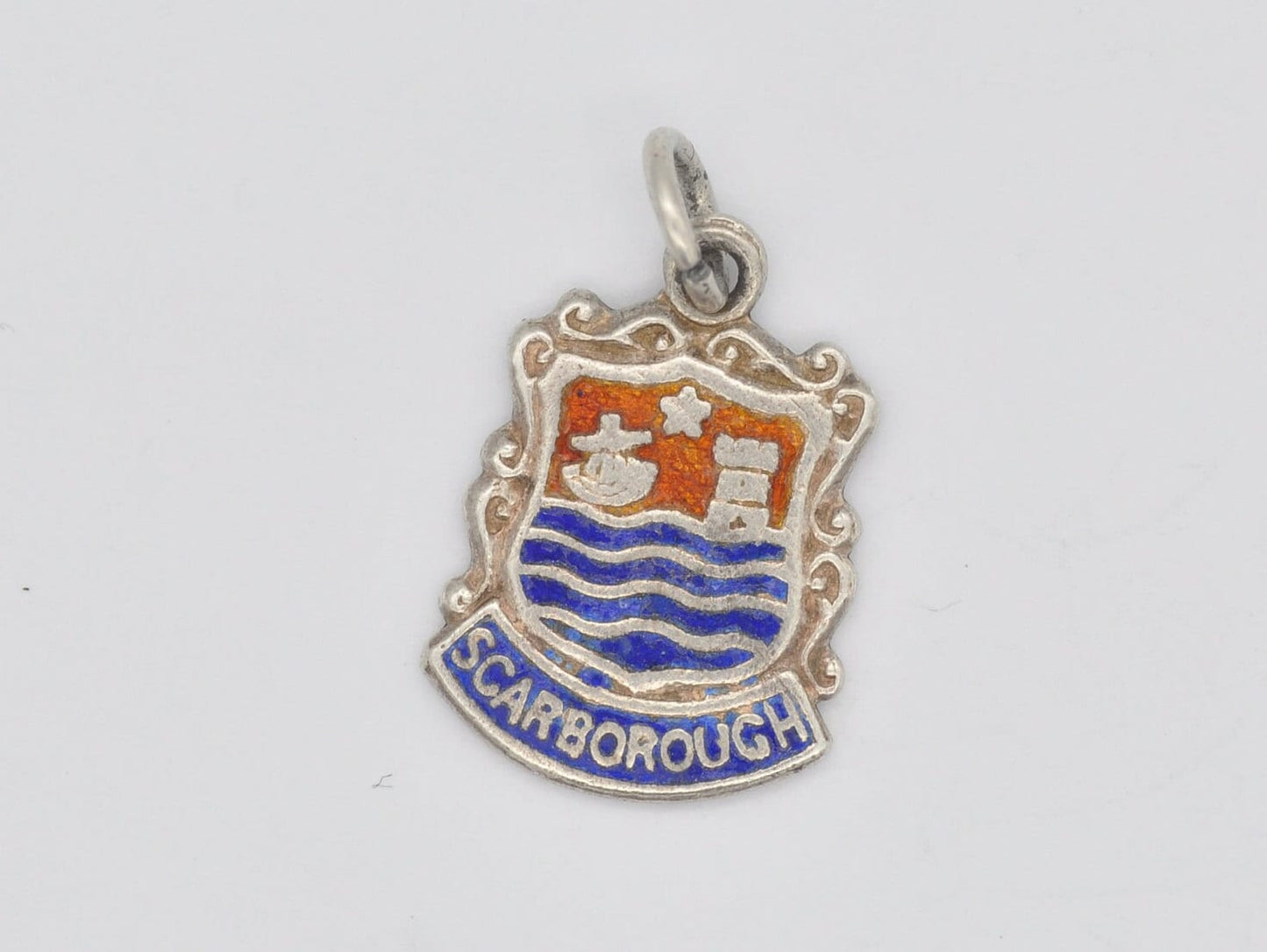 Vintage Sterling Silver Scarborough Enamel Souvenir Shield Charm / Pendant