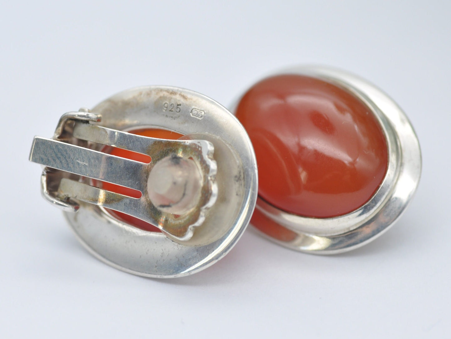 Vintage Sterling Silver Carnelian Clip-On Earrings - Clip On / Red Stone / Statement / Elegant / Oval / Mid-Century