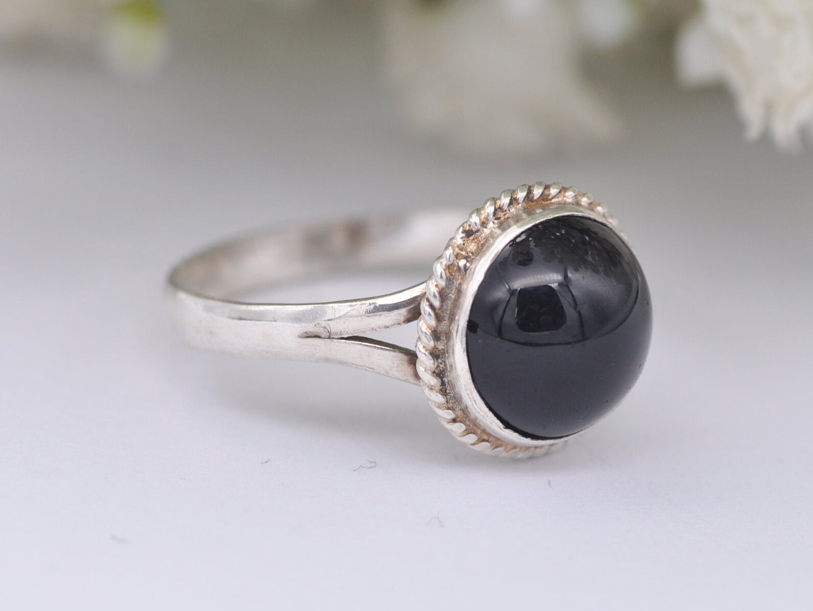Vintage Sterling Silver and Onyx Solitaire Ring - Statement / Circle / Rope / Detailed / Black / Gift / 925 / UK Size - N 1/2 / US Size - 7