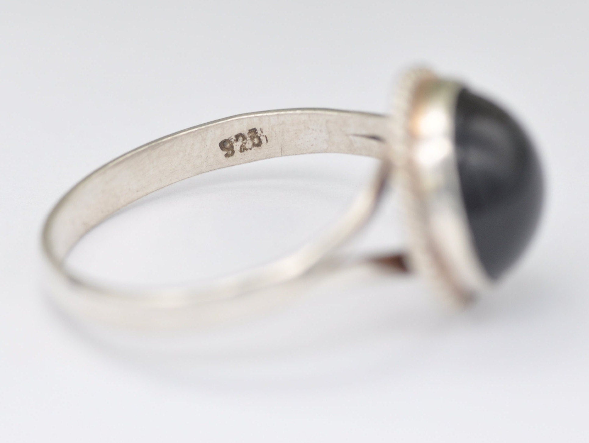 Vintage Sterling Silver and Onyx Solitaire Ring - Statement / Circle / Rope / Detailed / Black / Gift / 925 / UK Size - N 1/2 / US Size - 7