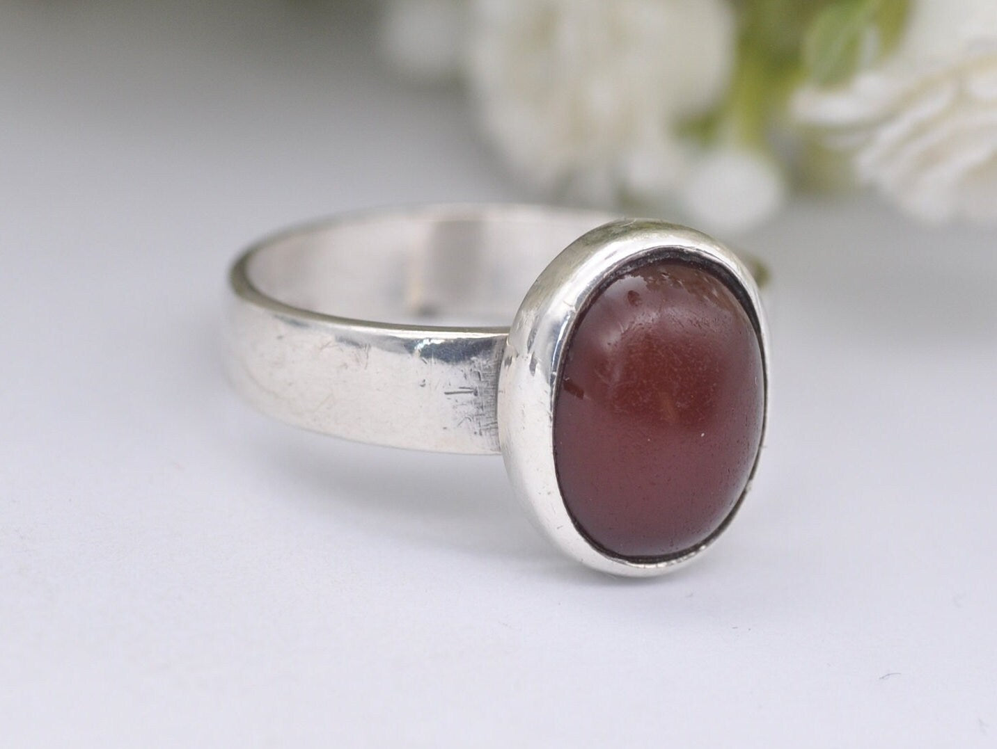 Vintage Sterling Silver & Carnelian Ring - Oval / Modernist Ring / Mid-Century / 70s / 1976 / 925 / Cabochon / UK Size - J 1/2 / US Size - 5