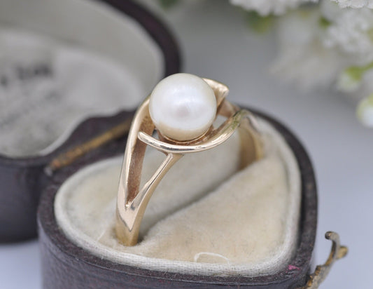 Vintage 9ct Gold and Pearl Cocktail Ring