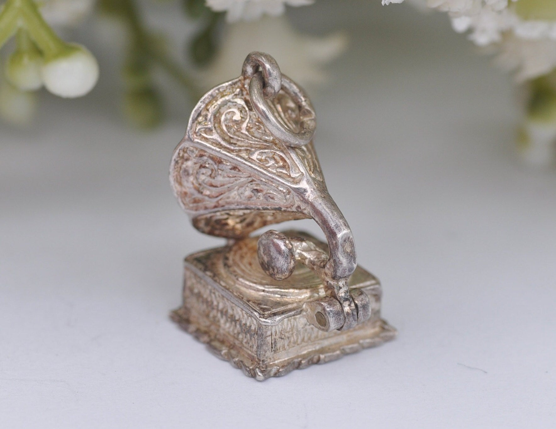 Vintage Sterling Silver Gramophone Charm / Pendant - Music / Record Player / Vinyl / Charm Bracelet