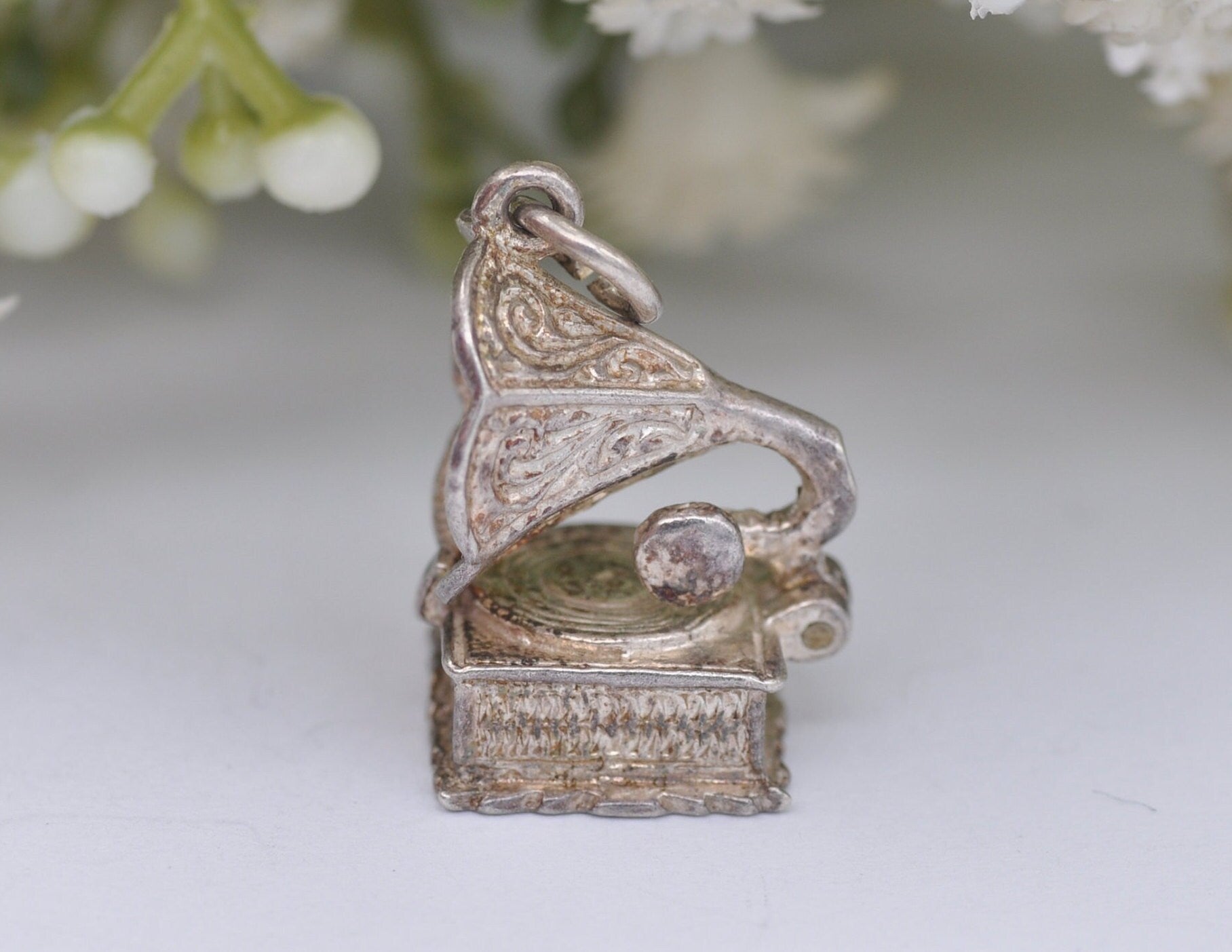 Vintage Sterling Silver Gramophone Charm / Pendant - Music / Record Player / Vinyl / Charm Bracelet