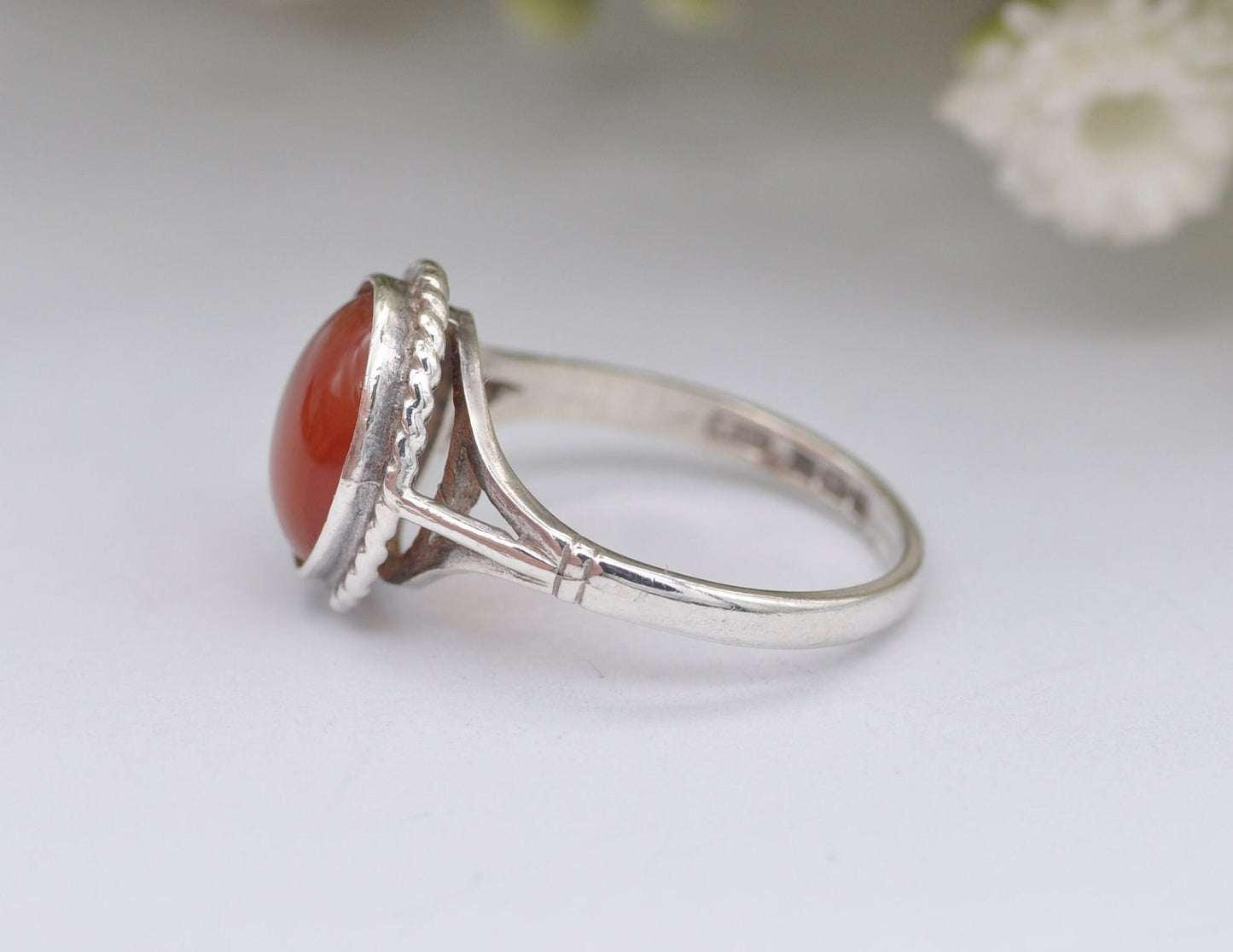 Vintage Sterling Silver and Carnelian Solitaire Ring - Statement / Circle / Rope / Detailed / Agate / Gift / UK Size - M / US Size - 6 1/4