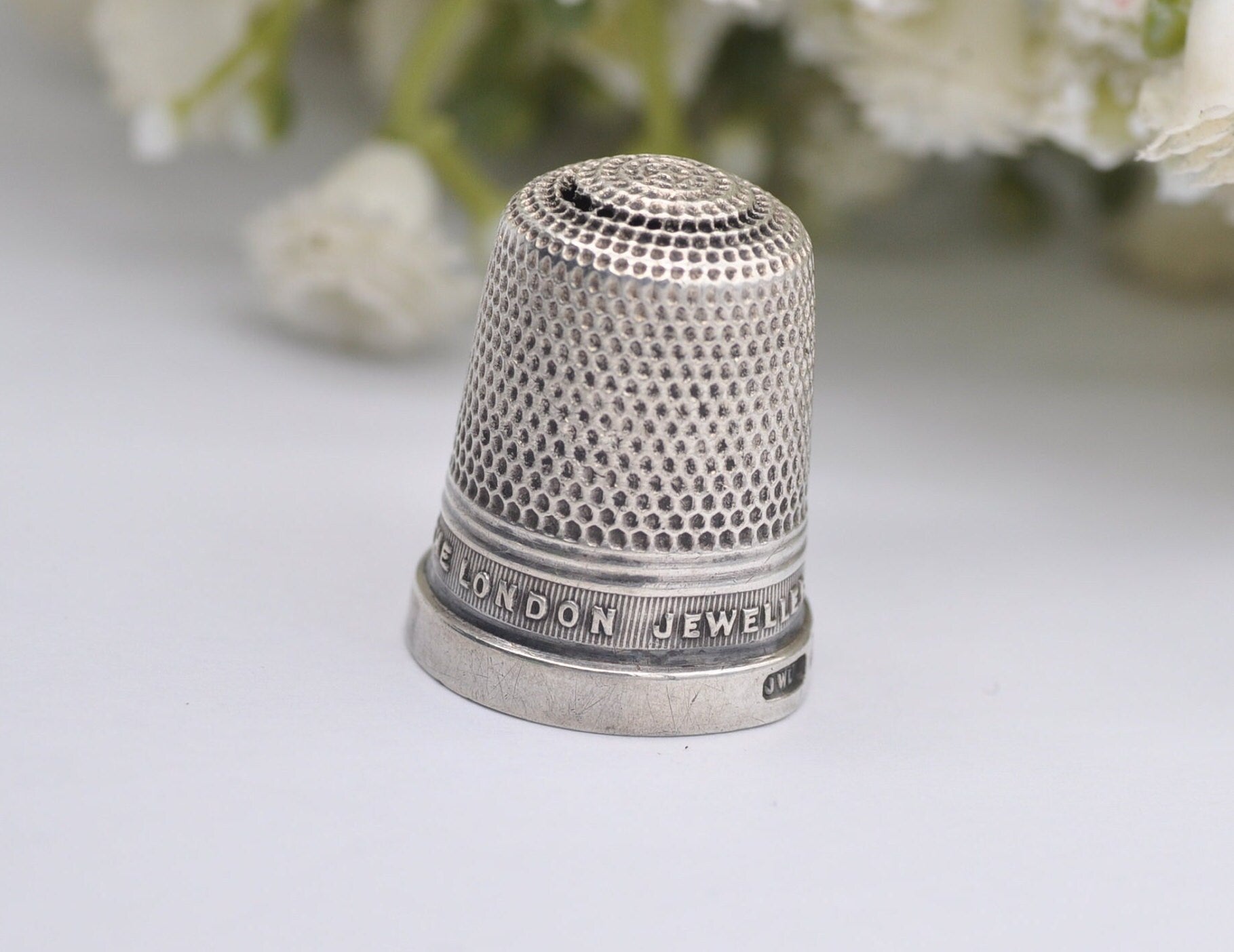 Vintage James Walker Thimble - Birmingham | The London Jeweller | Sterling Silver | 17 | 1928