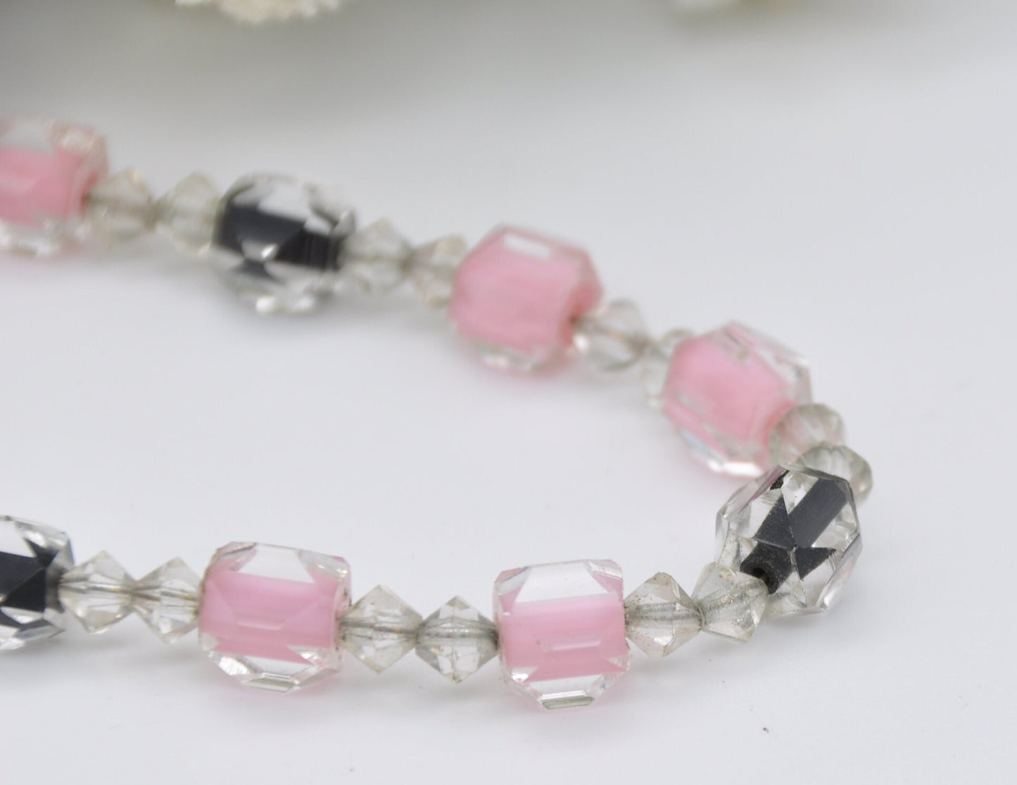 Vintage Art Deco Czech Glass Bead Necklace - Pastel Pink & Black / Faceted Glass / Colour / Beaded Necklace / Original Chain / Plastic