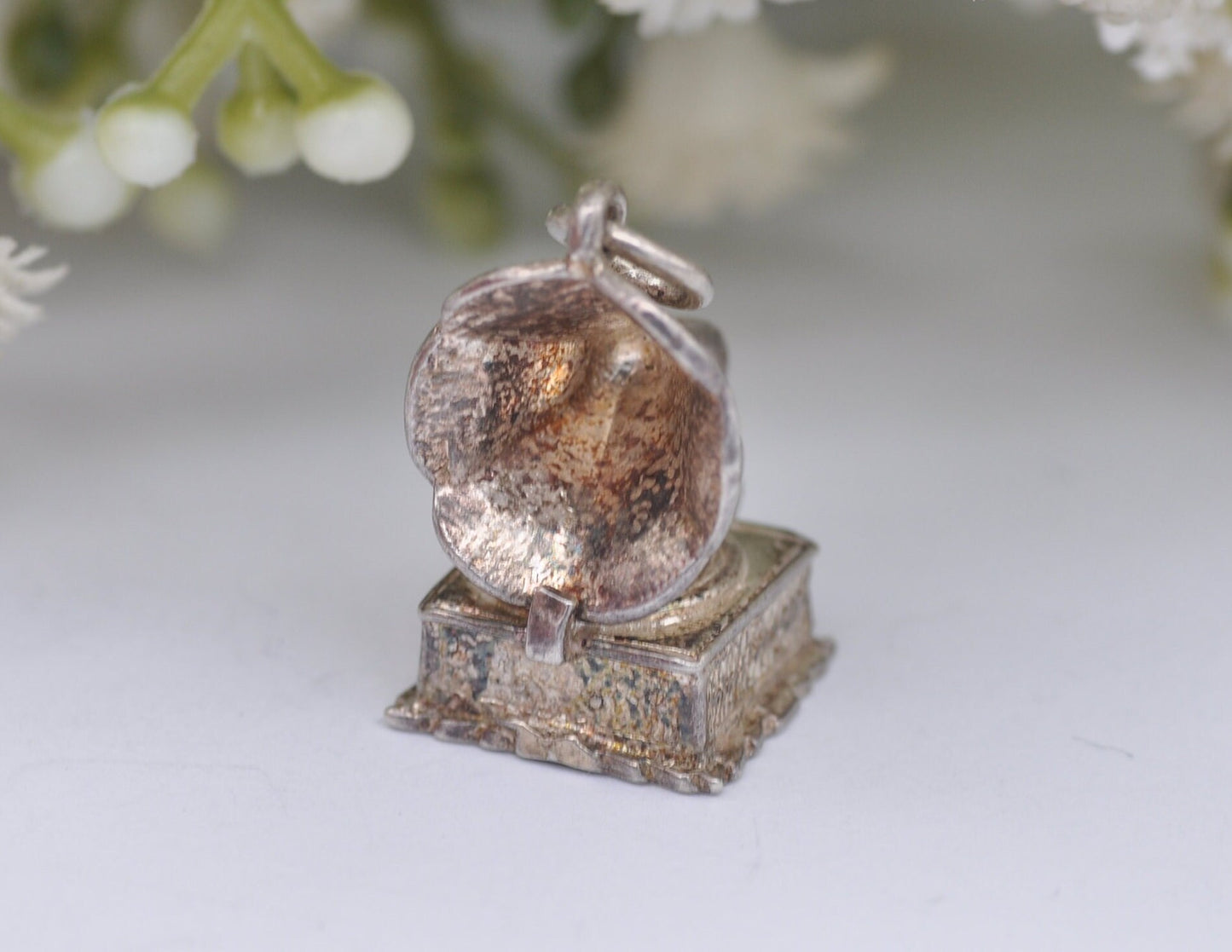Vintage Sterling Silver Gramophone Charm / Pendant - Music / Record Player / Vinyl / Charm Bracelet