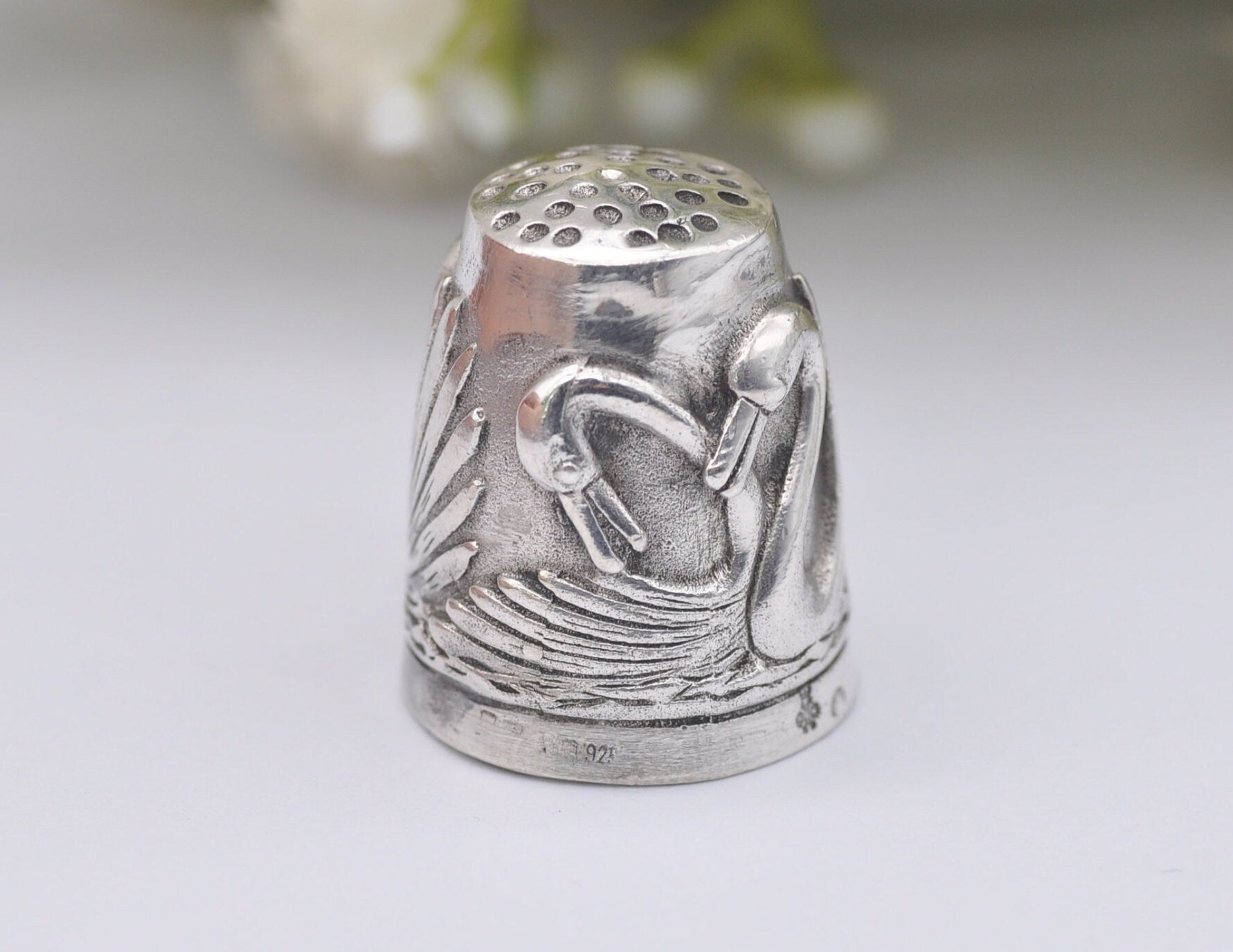 Vintage Sterling Silver Swan Thimble - 13 | Bird | Animal | Crafts | Detailed | Patterned | Silverware | Collectable | Collection