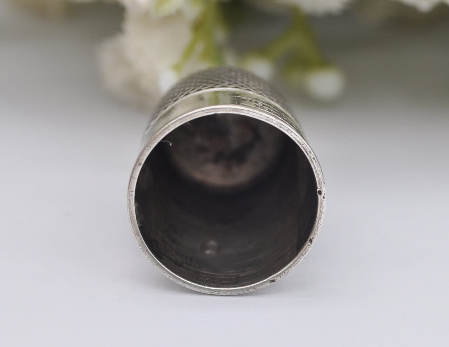 Vintage HG&S Royal Spa Thimble - Henry Griffith and Sons Ltd | 1928 | 18 | Sewing | Detailed | Patterned | Sterling Silver