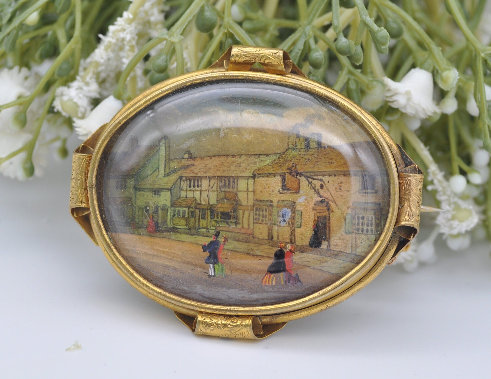 Antique Pinchbeck Brooch - Unusual 3d Effect Picture / Iridescent Painting Relief Glass Street Paining / Victorian Gold Tone / Extended Pin