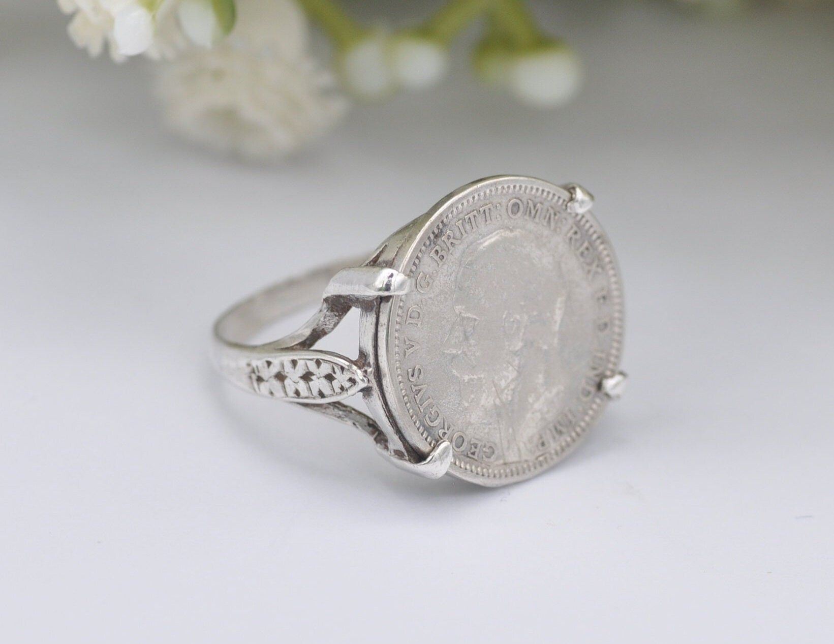 Vintage Sterling Silver George V 3 Pence 1933 Signet Ring - 925 / Royalty / King / Coin Jewellery / UK Size - N 1/2 / US Size - 7