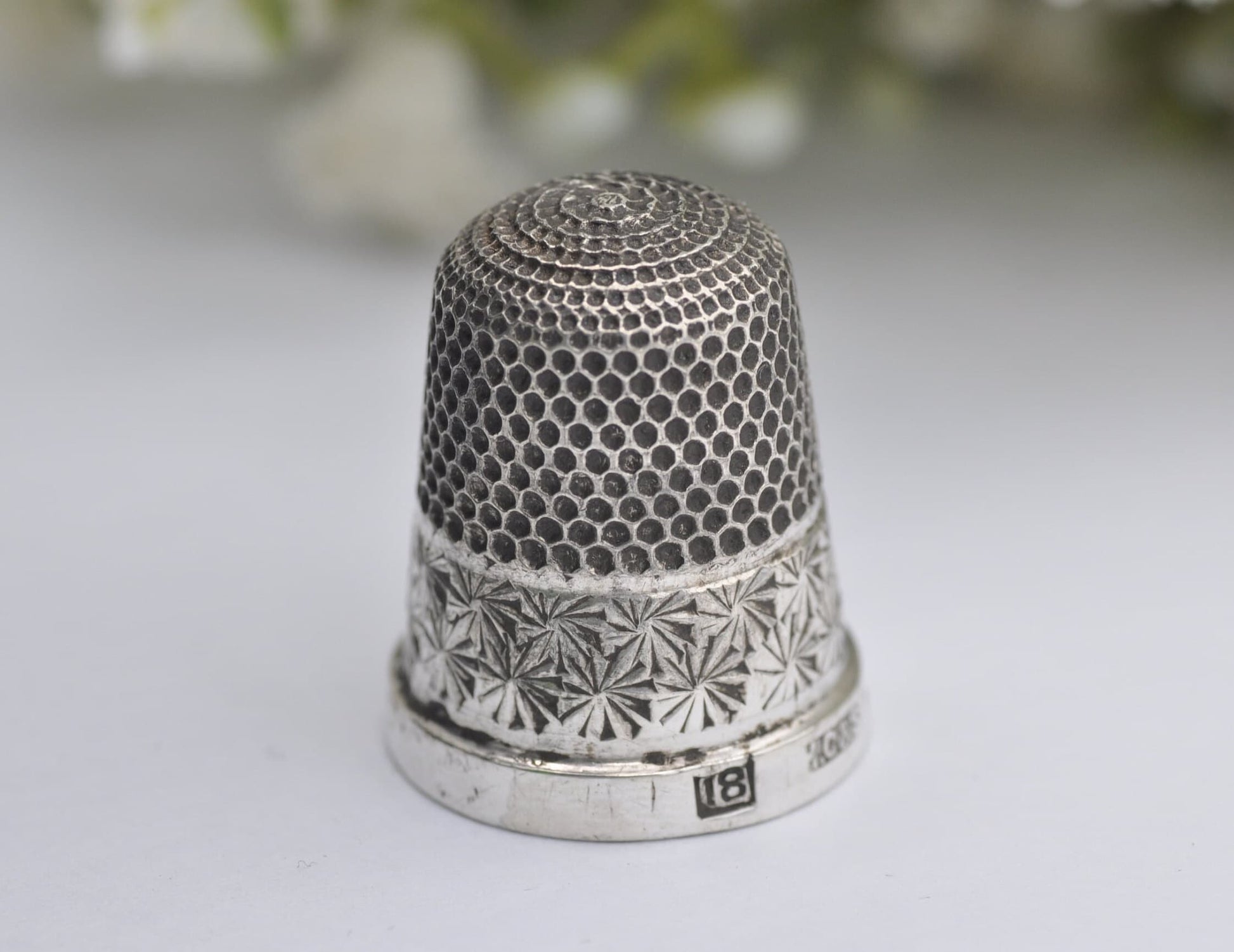Vintage HG&S Thimble - Henry Griffith and Sons Ltd | 1952 | 18 | Floral | Flower | Sewing | Detailed | Patterned | Sterling Silver