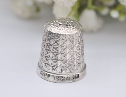 Vintage HG&S Thimble - Henry Griffith and Sons Ltd | 1931 | 16 | Floral | Foliate | Sewing | Detailed | Patterned | Sterling Silver
