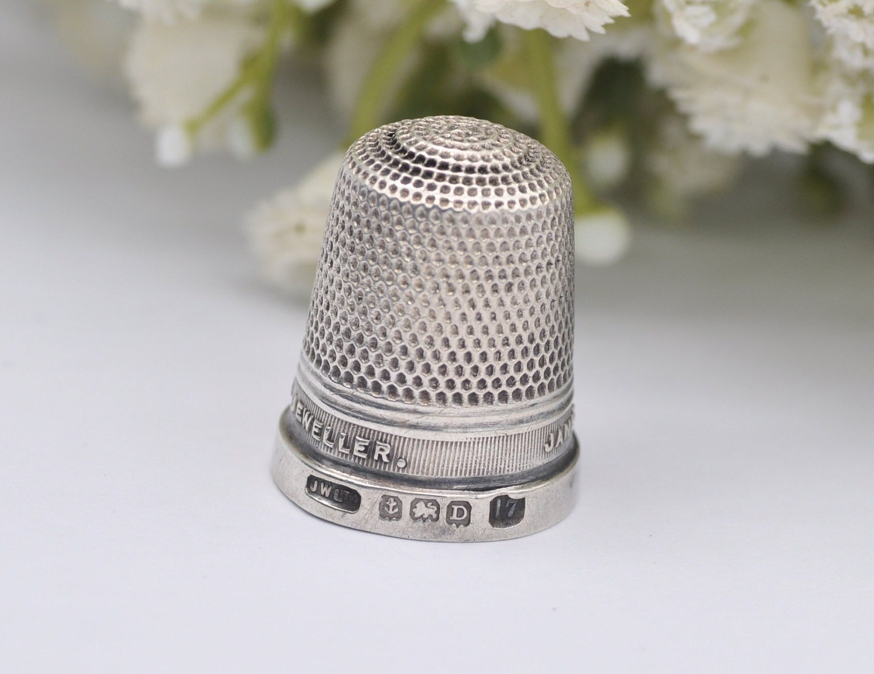 Vintage James Walker Thimble - Birmingham | The London Jeweller | Sterling Silver | 17 | 1928