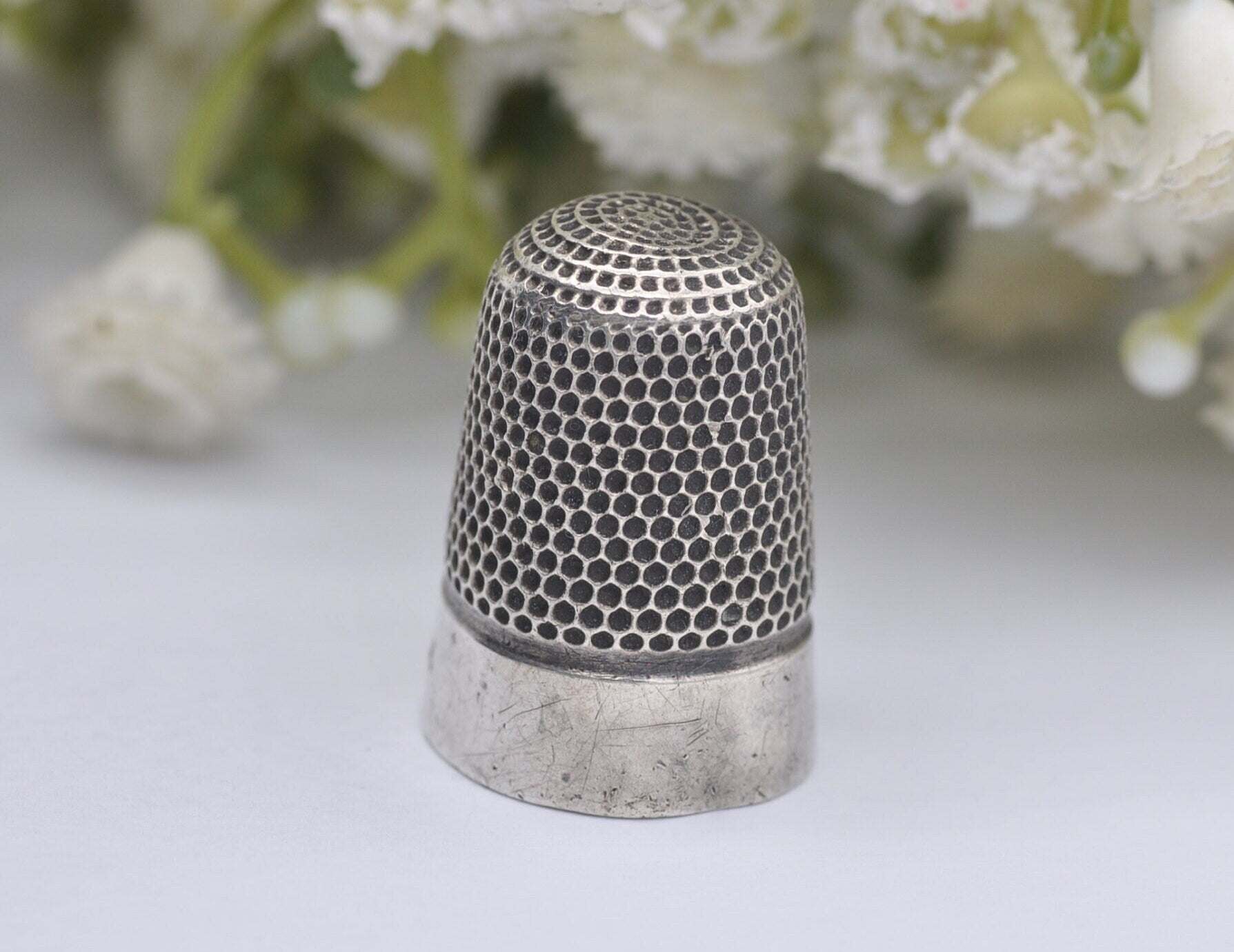 Antique Chester HG&S LTD Thimble - Henry Griffith and Sons Ltd | 1910 | Sewing | Detailed | Patterned | Silverware | Sterling Silver