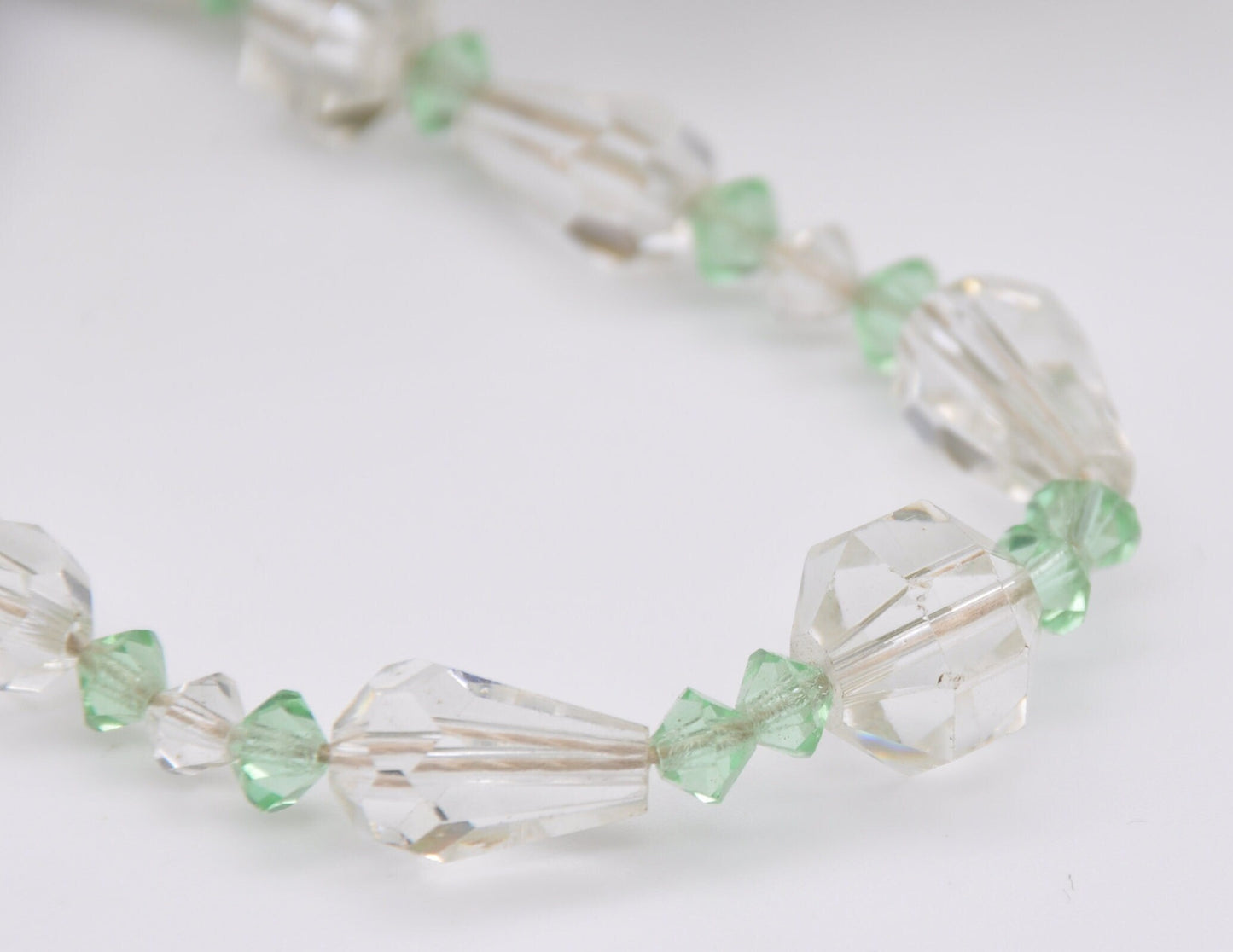 Vintage Art Deco Glass Bead Necklace - Faceted Clear Glass / Graduated Beaded Necklace / Green & Clear Spacers / Statement Party Necklace