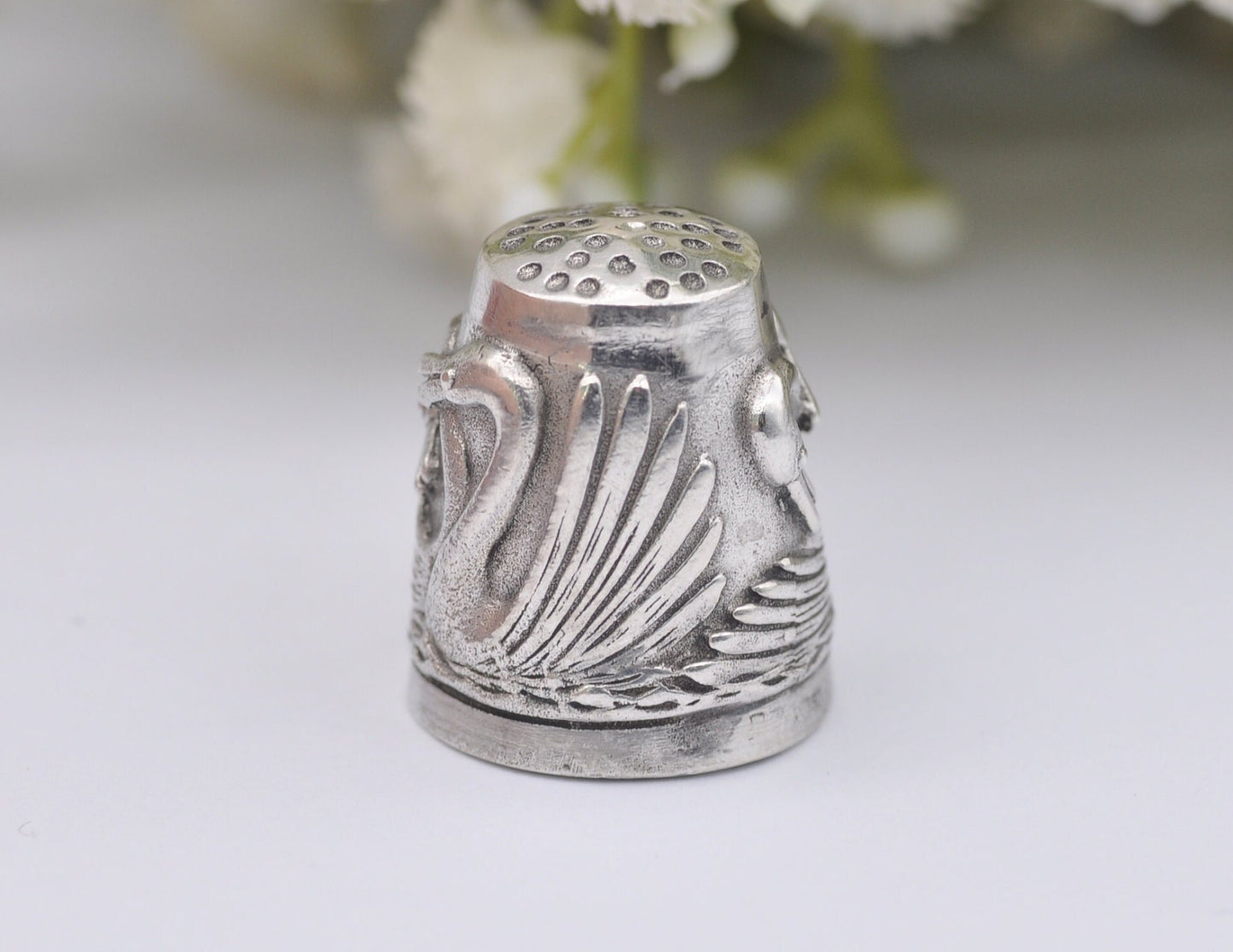 Vintage Sterling Silver Swan Thimble - 13 | Bird | Animal | Crafts | Detailed | Patterned | Silverware | Collectable | Collection
