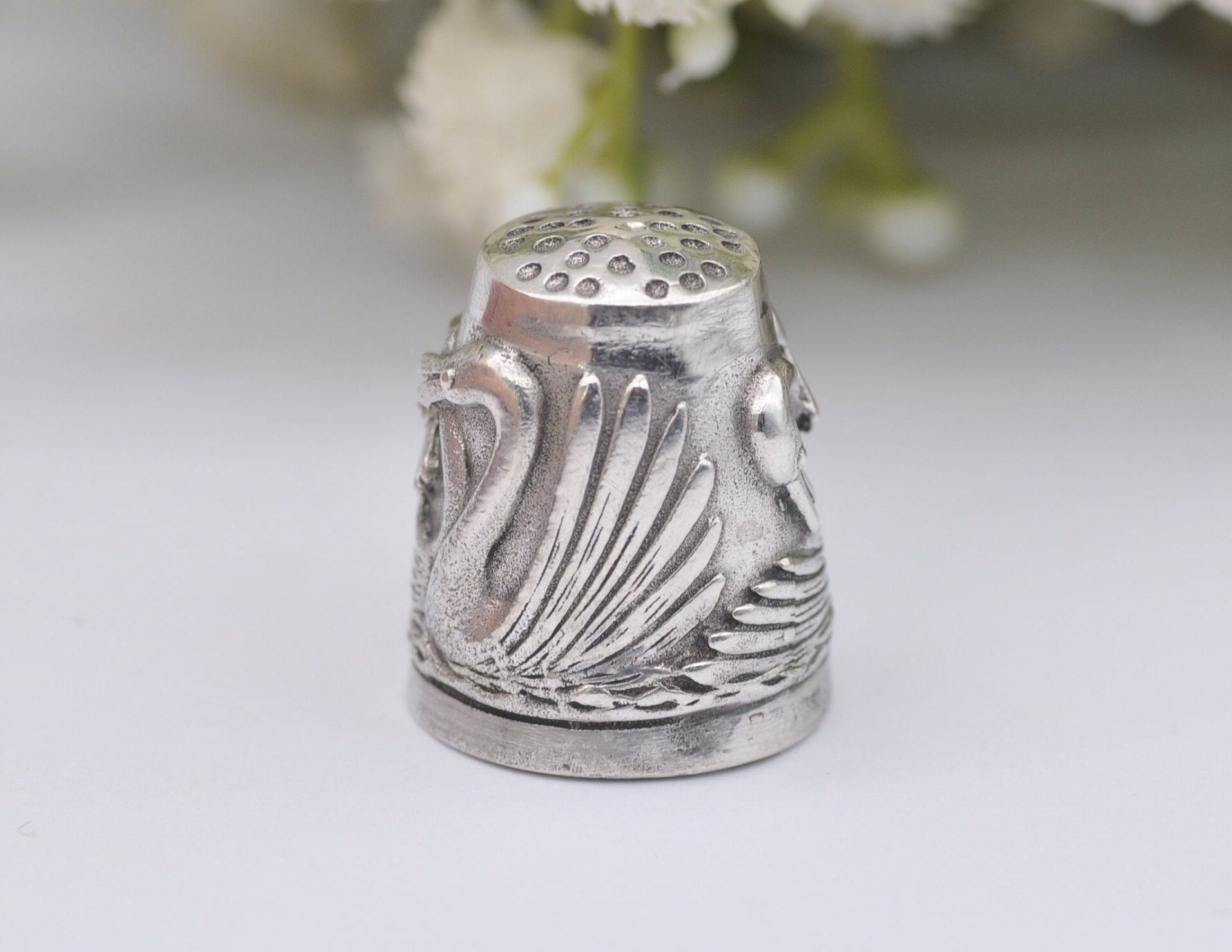 Vintage Sterling Silver Swan Thimble - 13 | Bird | Animal | Crafts | Detailed | Patterned | Silverware | Collectable | Collection