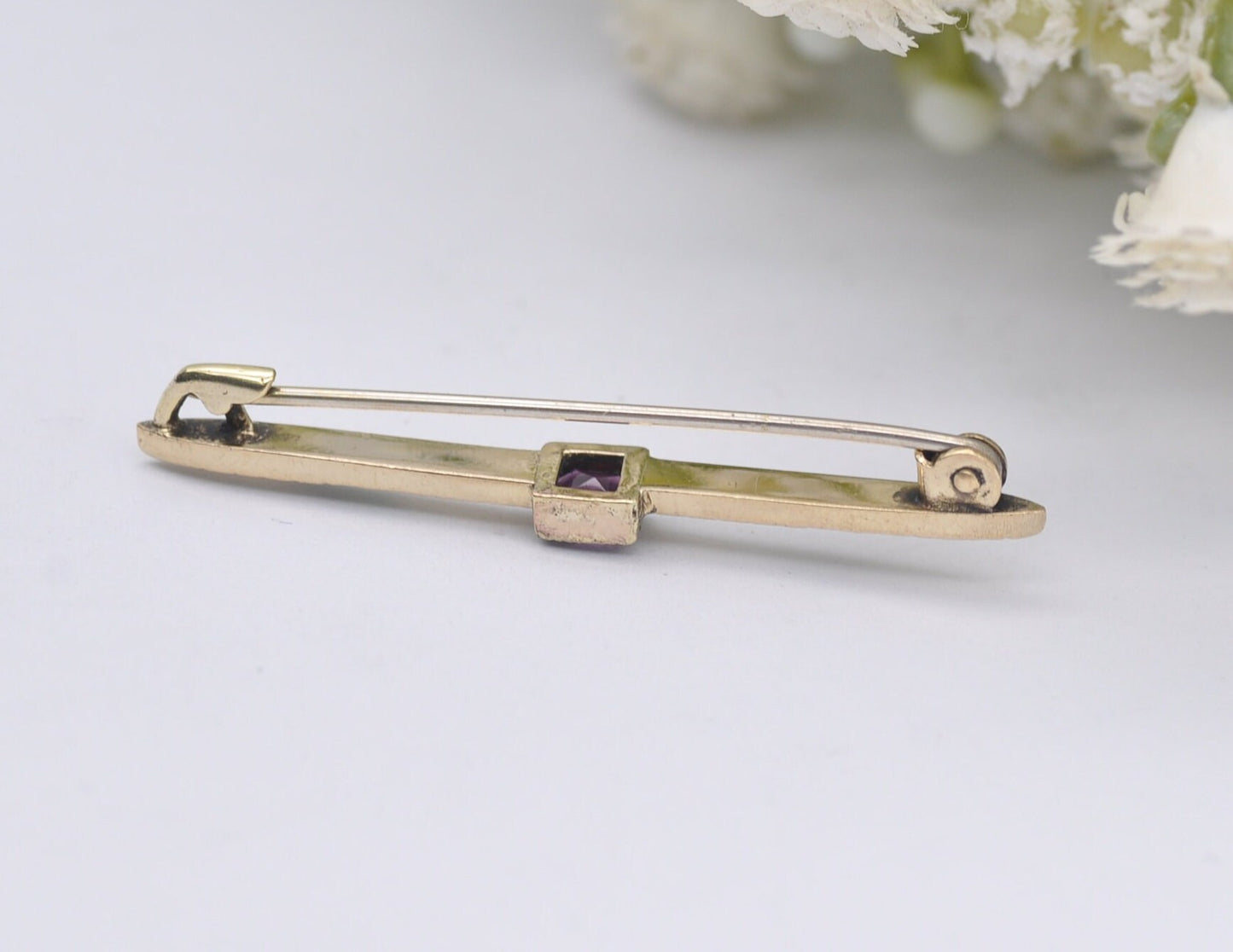 Vintage Gold Amethyst & Enamel Bar Brooch - Victorian Style / Detailed / Purple Stone / Pin