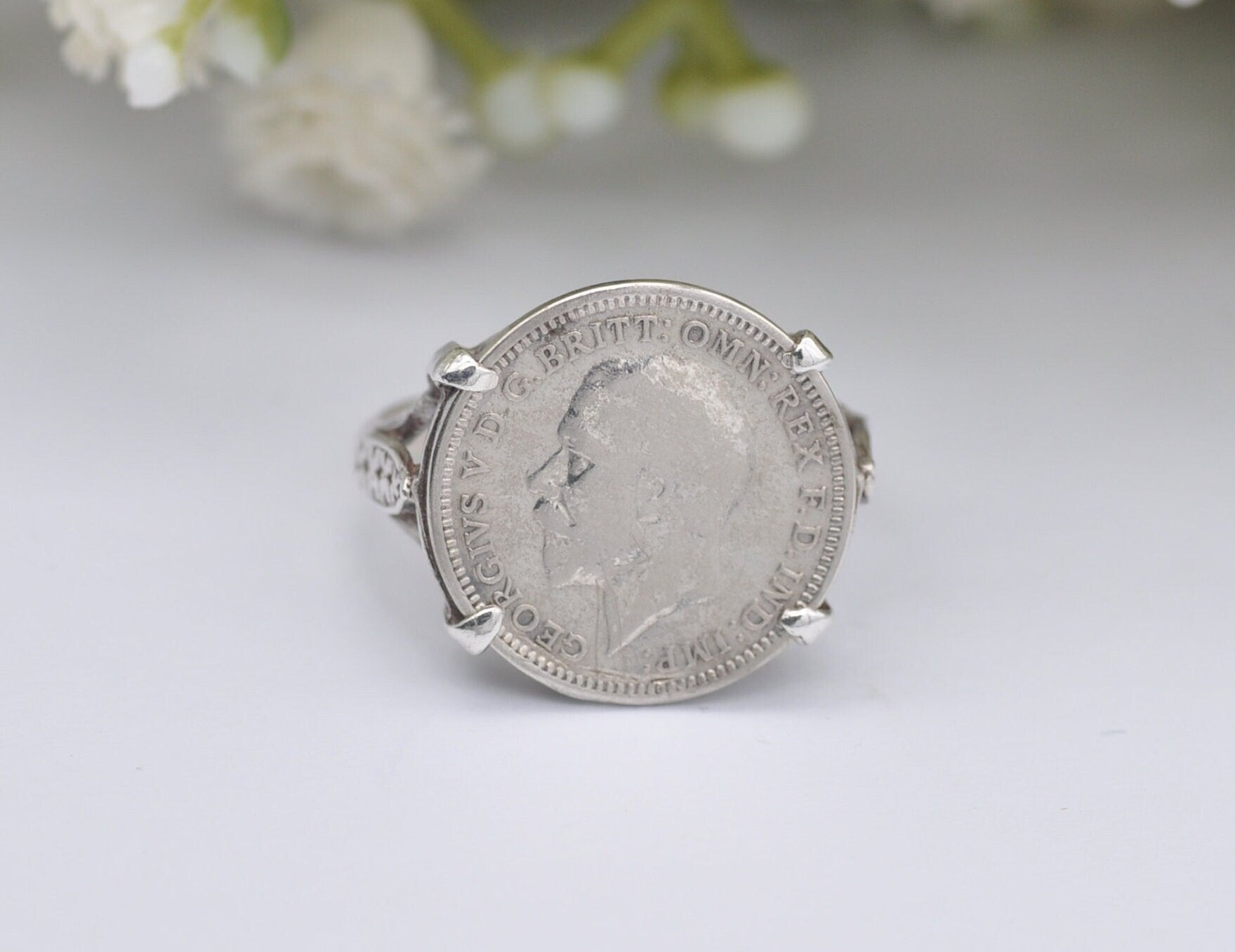 Vintage Sterling Silver George V 3 Pence 1933 Signet Ring - 925 / Royalty / King / Coin Jewellery / UK Size - N 1/2 / US Size - 7