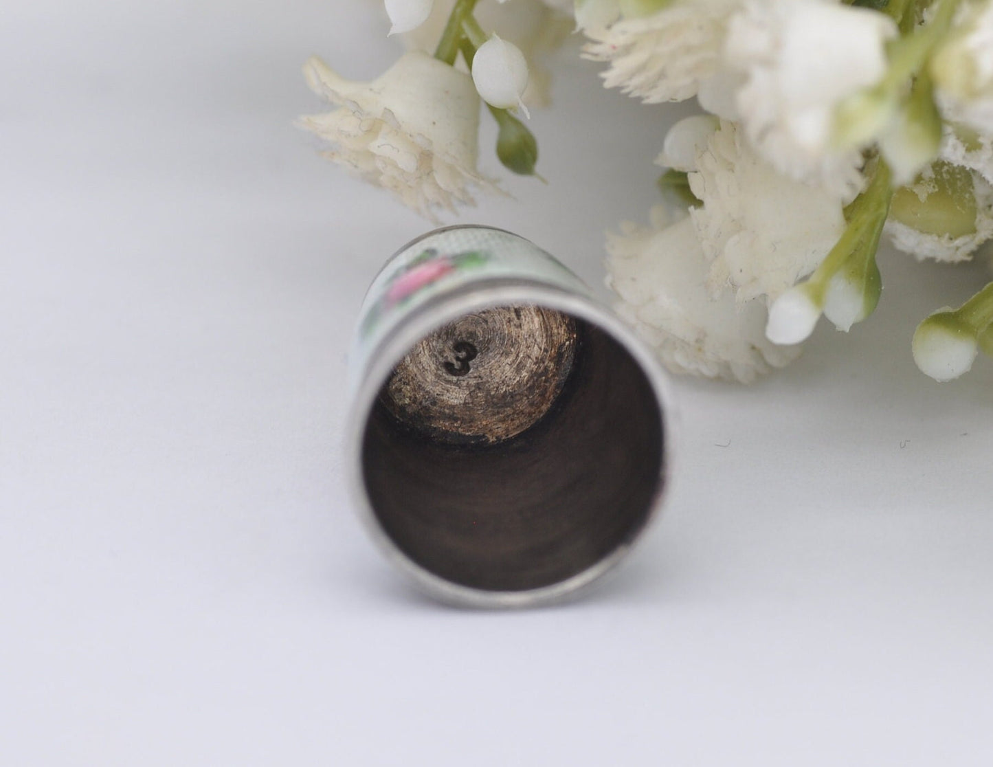 Vintage Silver & Guilloché Enamel Red Topped Rose Thimble - Sewing | Detailed | 935 Silver | Floral | Flower