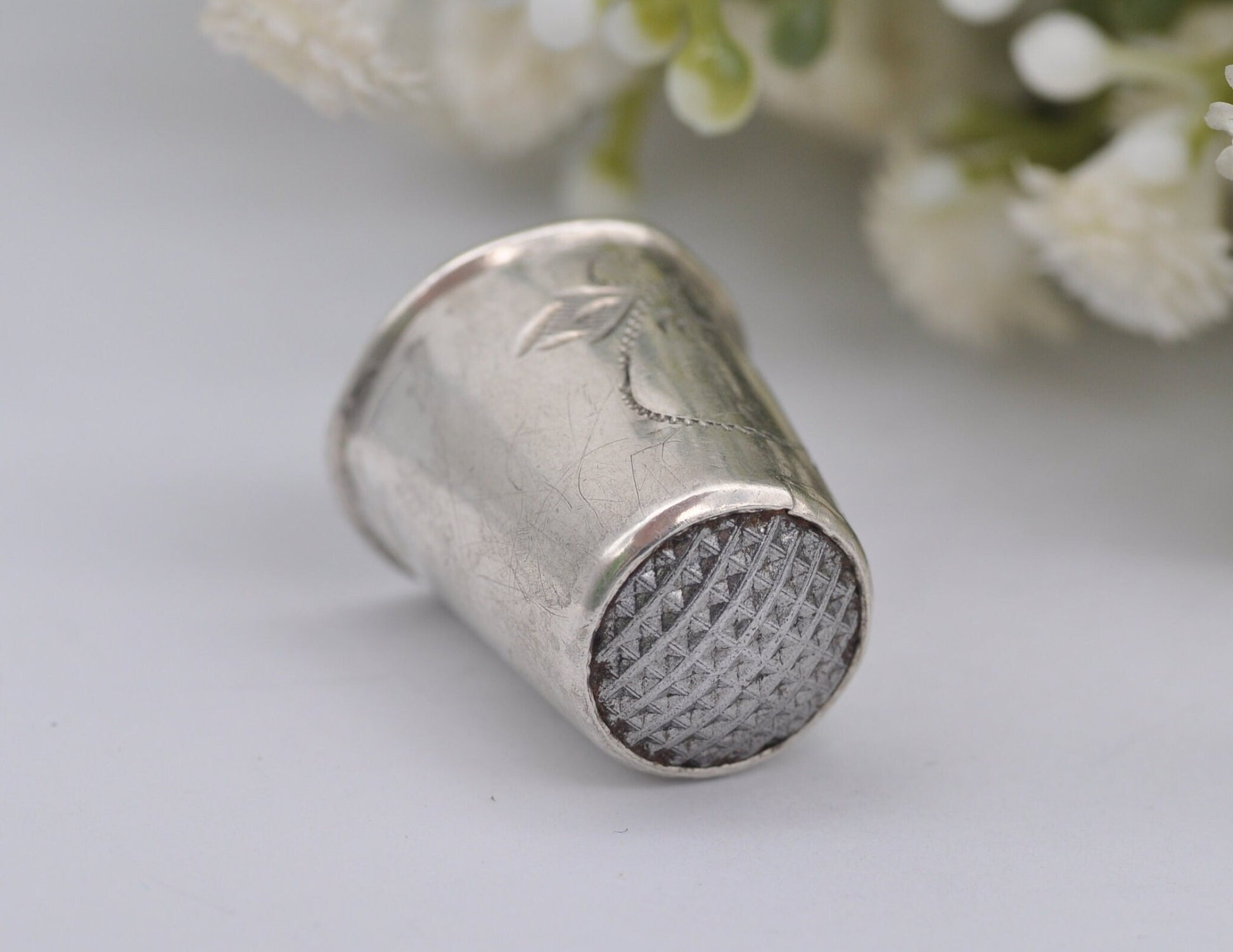 Vintage 813 H Silver Thimble - 1928 | 10 | Finland | Finnish | Etching | Sewing | Crafts | Detailed | Silverware | Collectable | Collection