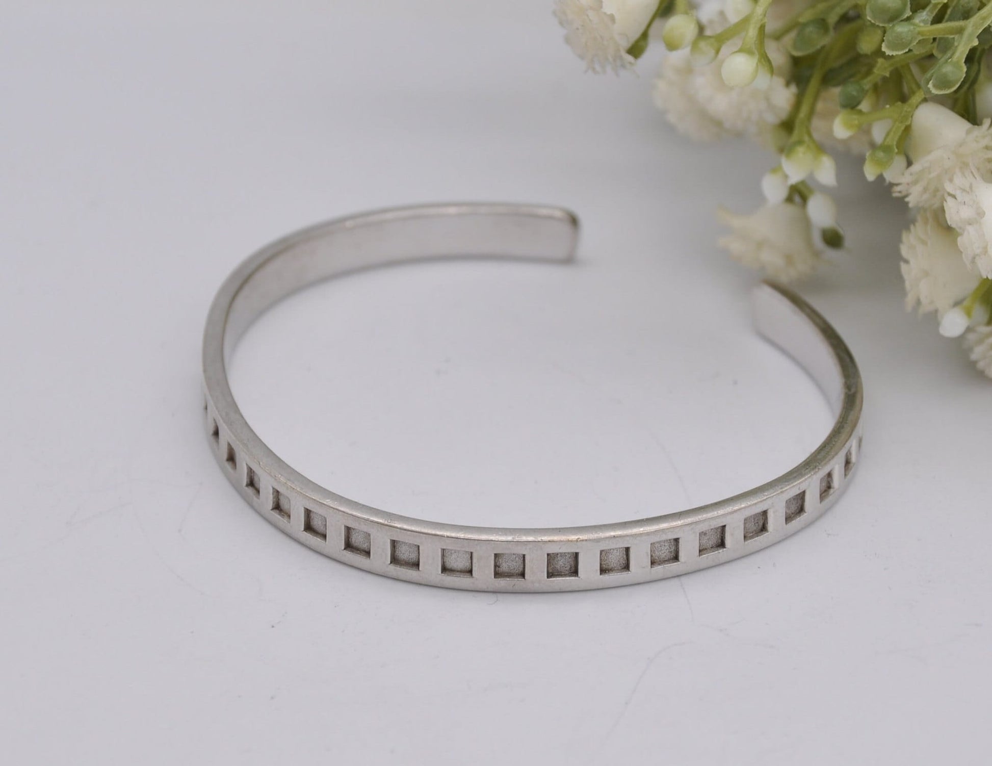 Vintage Sterling Silver Open Cuff Bangle Bracelet - Square Pattern / Elegant / Statement