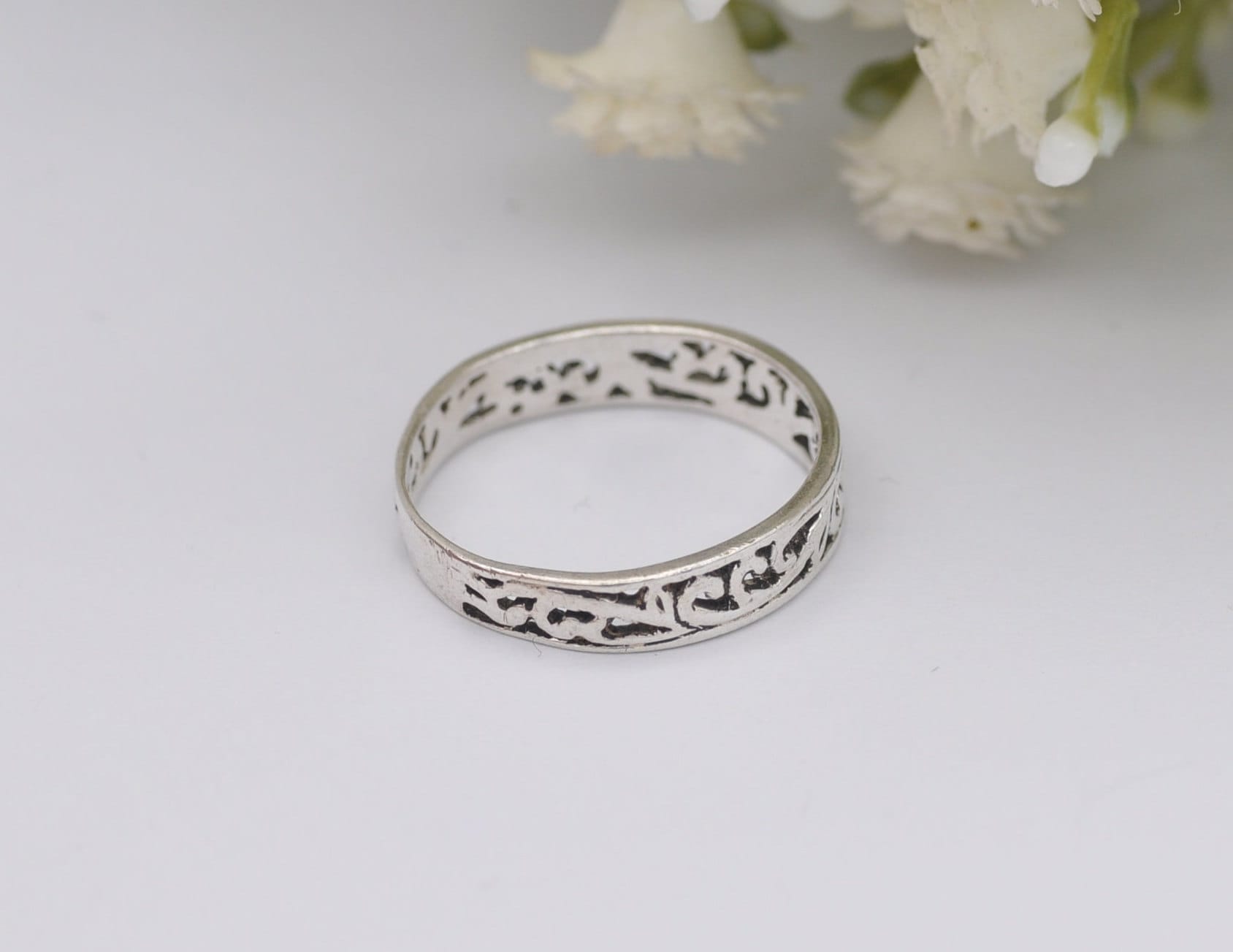 Sterling Silver Celtic Band Ring - Elegant | Scrolling | UK Size - N | US Size - 6 3/4
