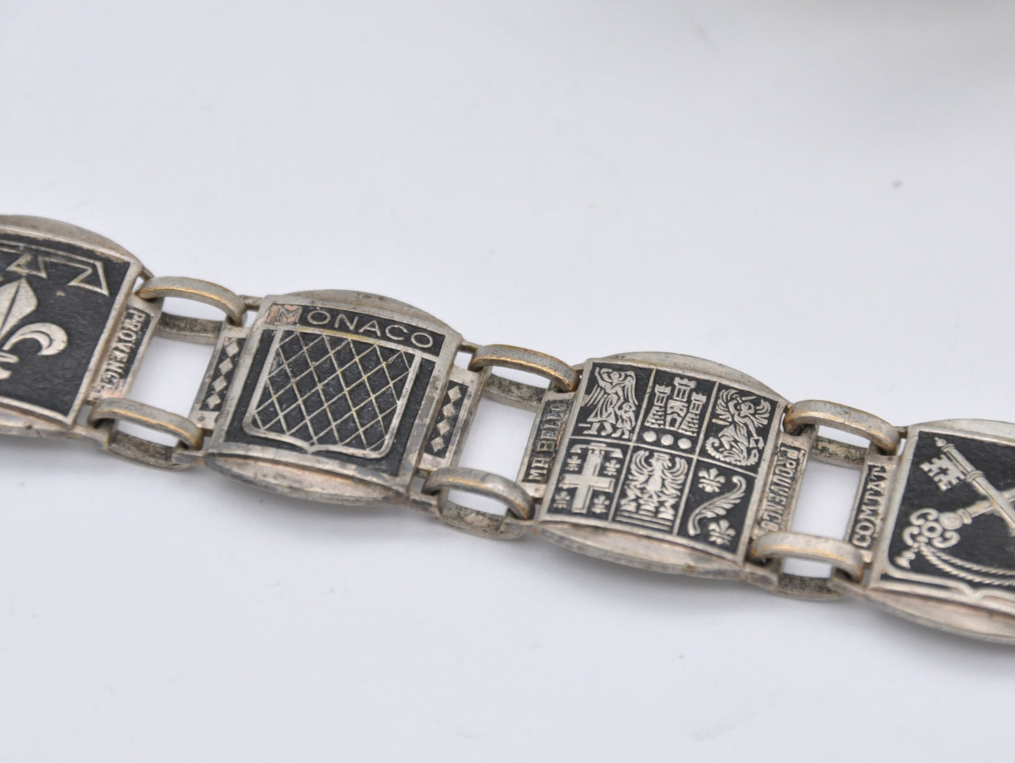 Vintage Silver Tone France Cities Travel Bracelet - Islands / Europe / Panel / Nice / Corse / Comtat / Monaco / Costume Jewellery