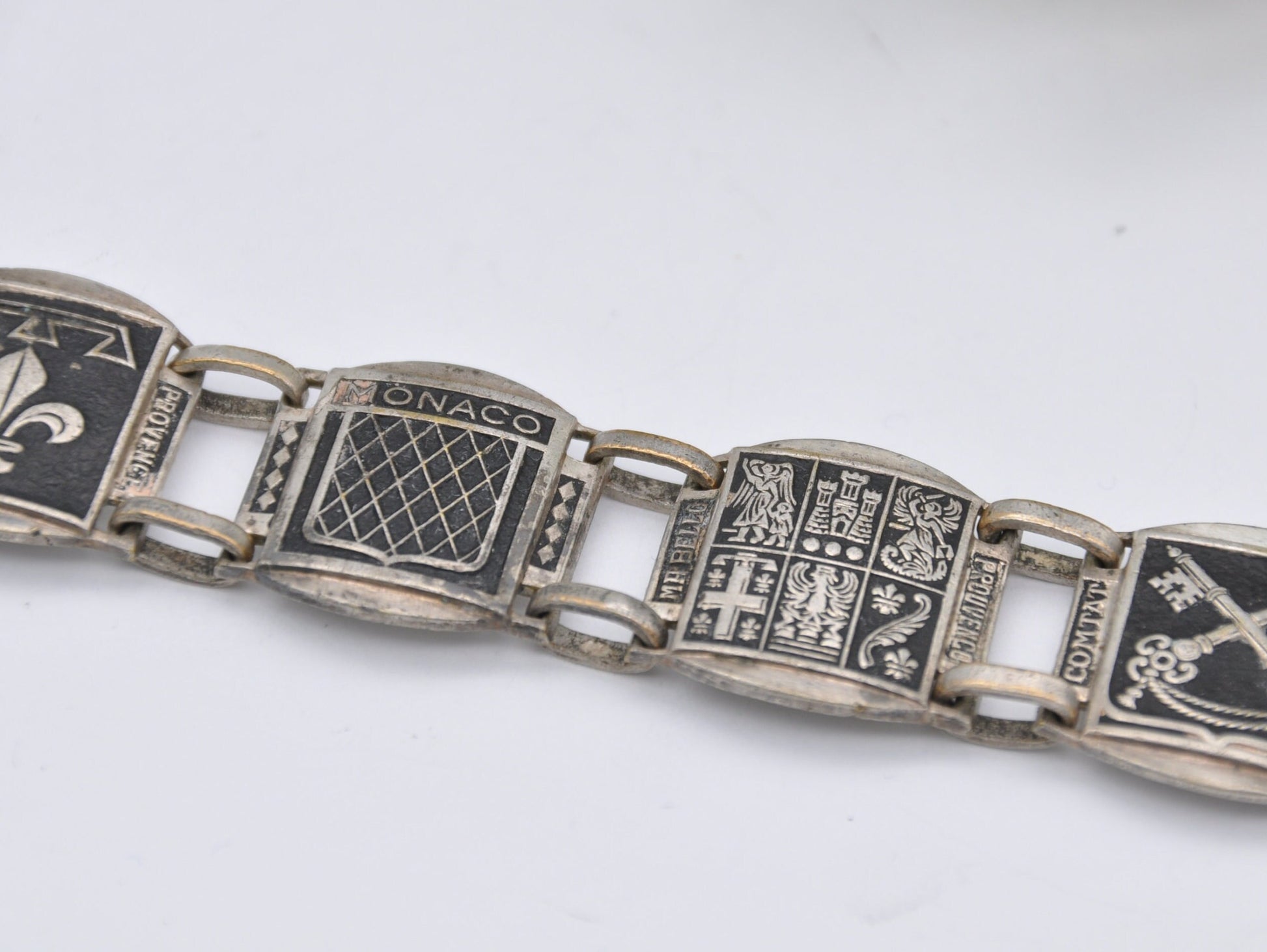 Vintage Silver Tone France Cities Travel Bracelet - Islands / Europe / Panel / Nice / Corse / Comtat / Monaco / Costume Jewellery