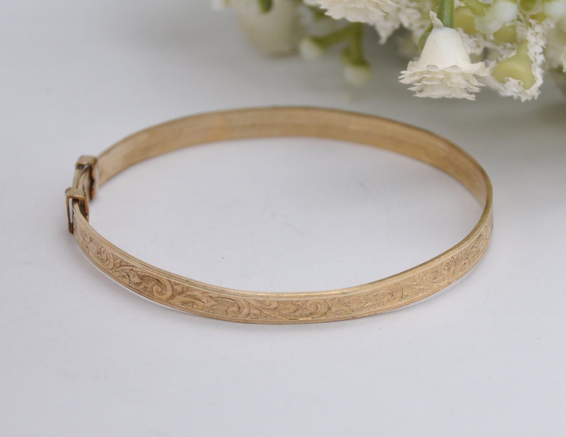 Vintage HG&S 9ct Rolled Gold Bangle Bracelet - Expanding | Child | Baby | Etched | Floral | Foliate | Leaf | Henry Griffith and Sons