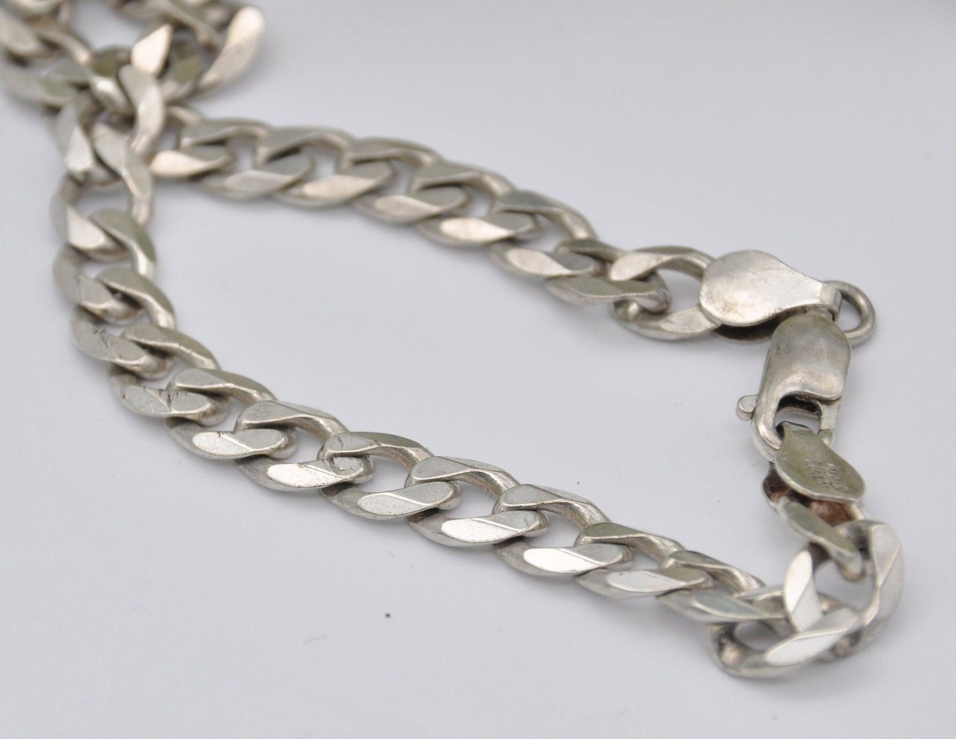 Sterling Silver Curb Link Chain Bracelet - Big | Italy | Lobster Claw | 925 | 14.9g | 22.5cm