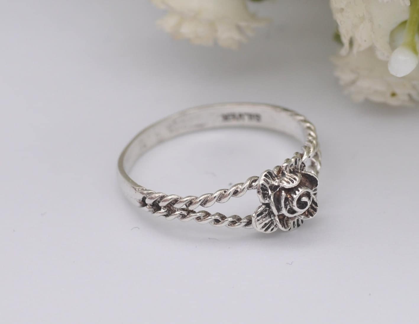 Vintage Sterling Silver Rose Ring - Modernist / Flower / Floral / UK Size - O / US Size - 7