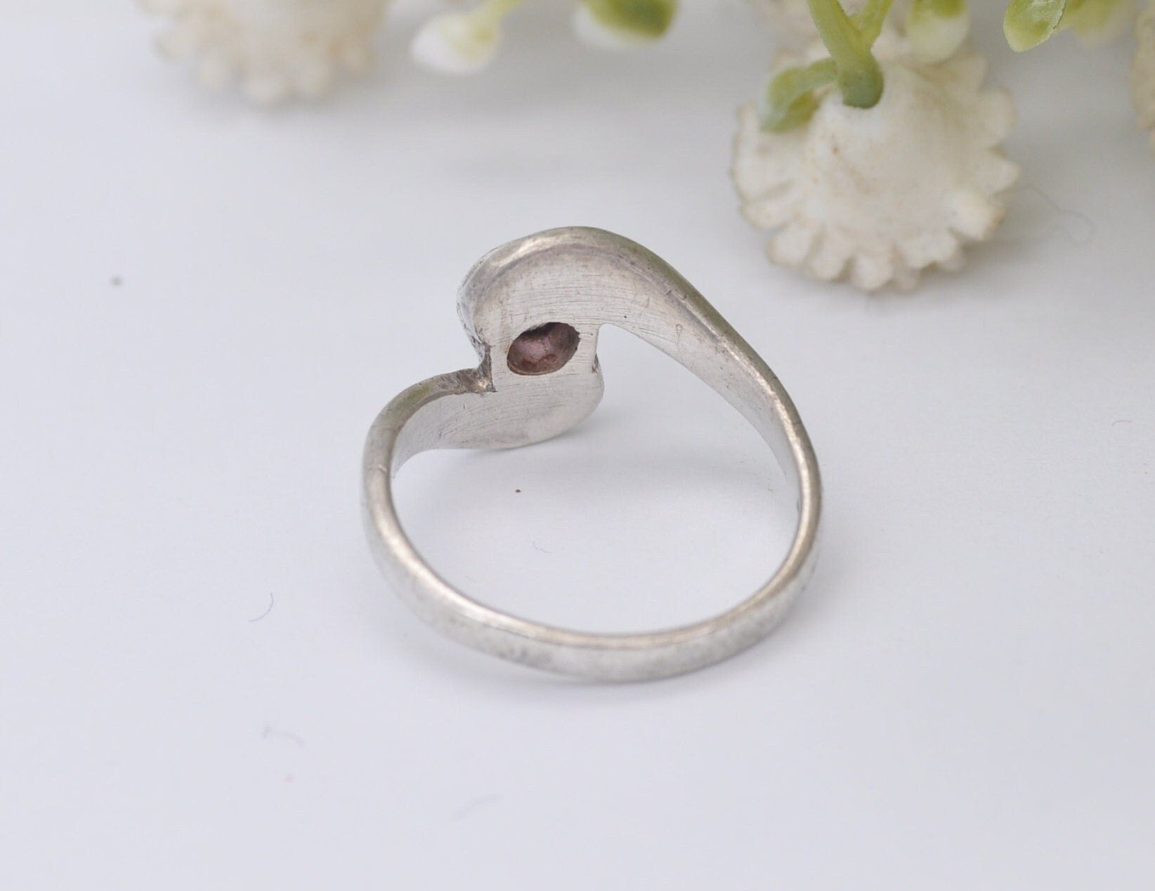 Silver Amethyst Crossover Ring - Bypass Band / Wave / Twist / 925 Sterling / Round Faceted Amethyst Stone / UK Size - H 1/2 / US Size - 4