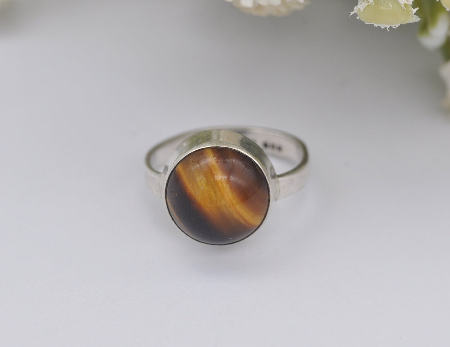 Silver and Tiger's Eye Mid-Century Ring 1975 Vintage - Edinburgh Thomas Buchanan / Retro / Scottish / Cabochon / UK Size - L 1/2 US Size - 6