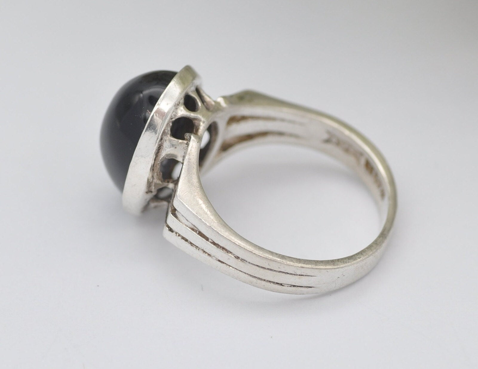 Vintage Silver and Onyx Statement Ring - 1973 / Chunky Cocktail / 925 Sterling / Black Oval Stone / Unisex / UK Size - L / US Size - 5 3/4