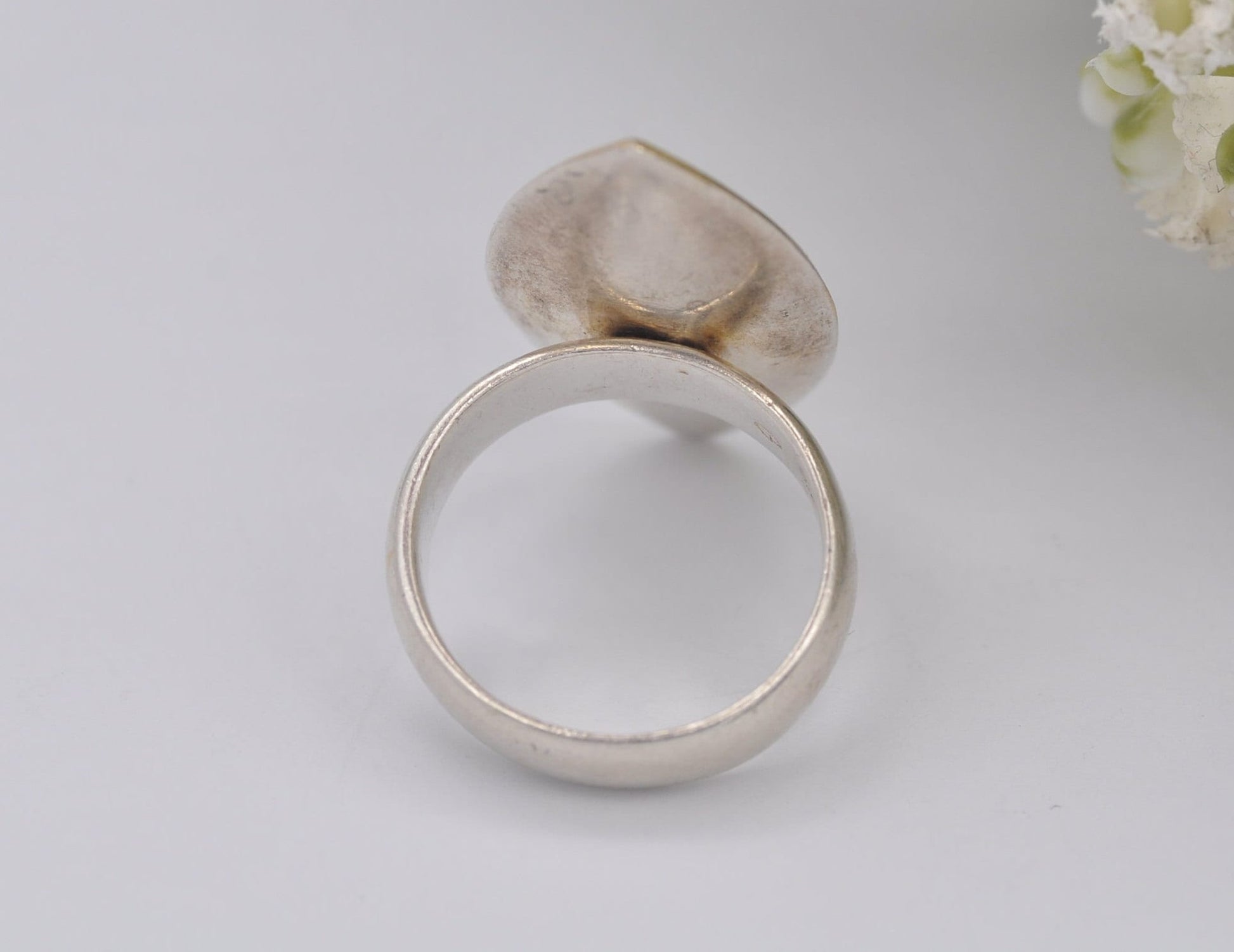 Silver Studio Designer Ring - Gold Plated Leaf | Textured Pointed Oval | Modern | Statement Minimalist | UK Size - M 1/2 | US Size - 6 1/2