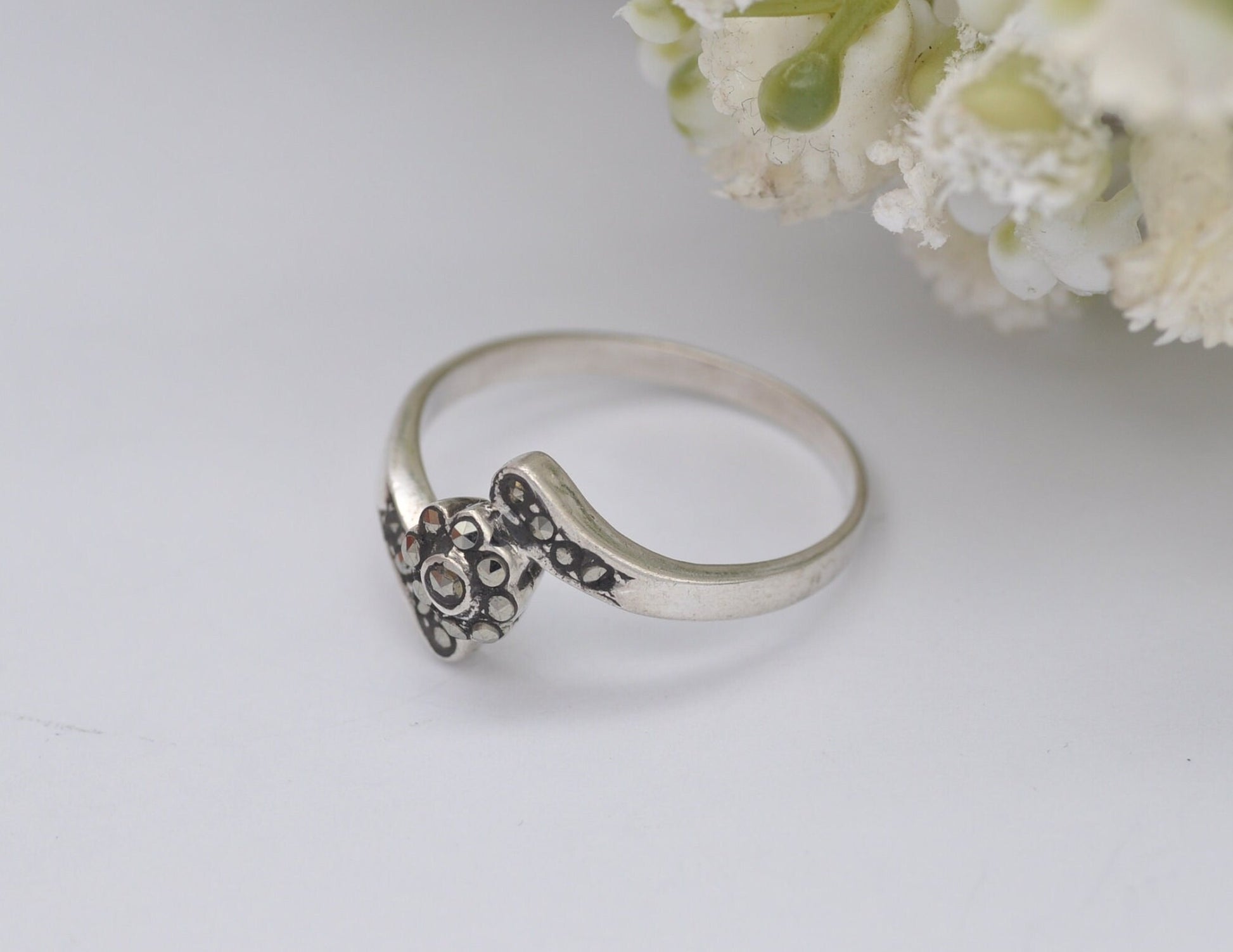Silver Marcasite Bypass Flower Ring - Vintage Art Deco Style | Statement Cocktail | Cluster Band | 925 Sterling | UK Size P | US Size 7 3/4