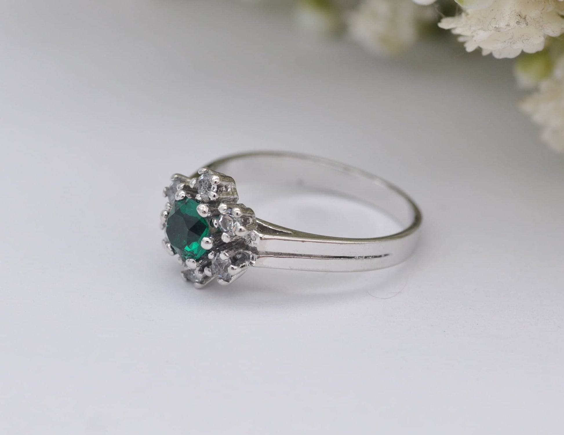 Spanish Silver Cluster Flower Ring - Vintage Statement Cocktail Ring / Green Stone Clear Stone / Mid-Century / UK Size - M / US Size - 6 1/4