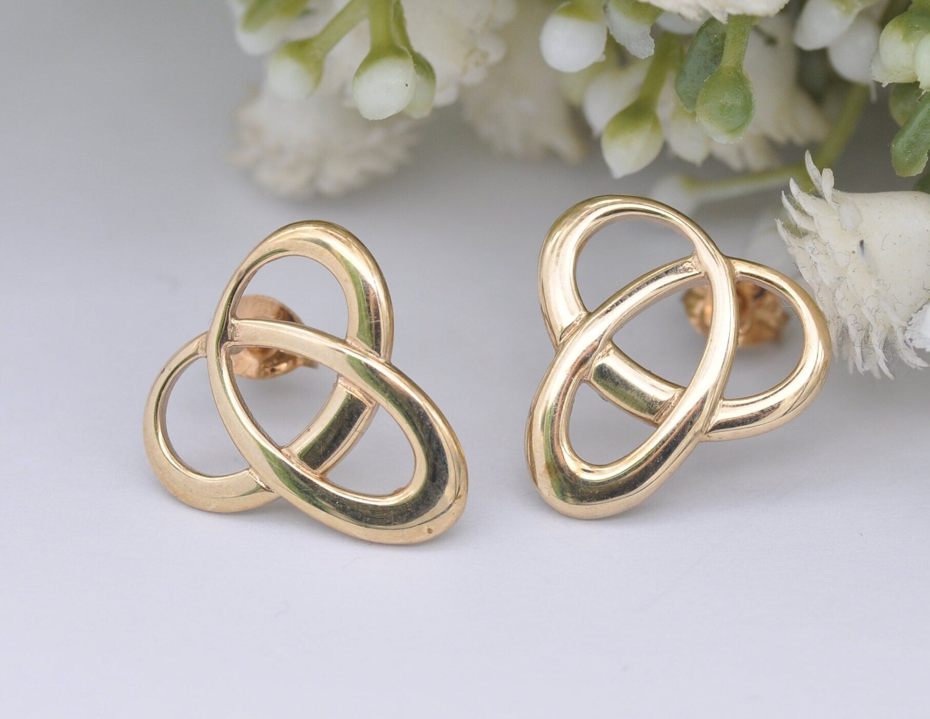 Ola Gorie Tudor Large Stud Earrings 9ct Gold - OMG | Hallmarked Edinburgh 375 | Large Statement Gold Earring | Triquetra Celtic Trinity Knot