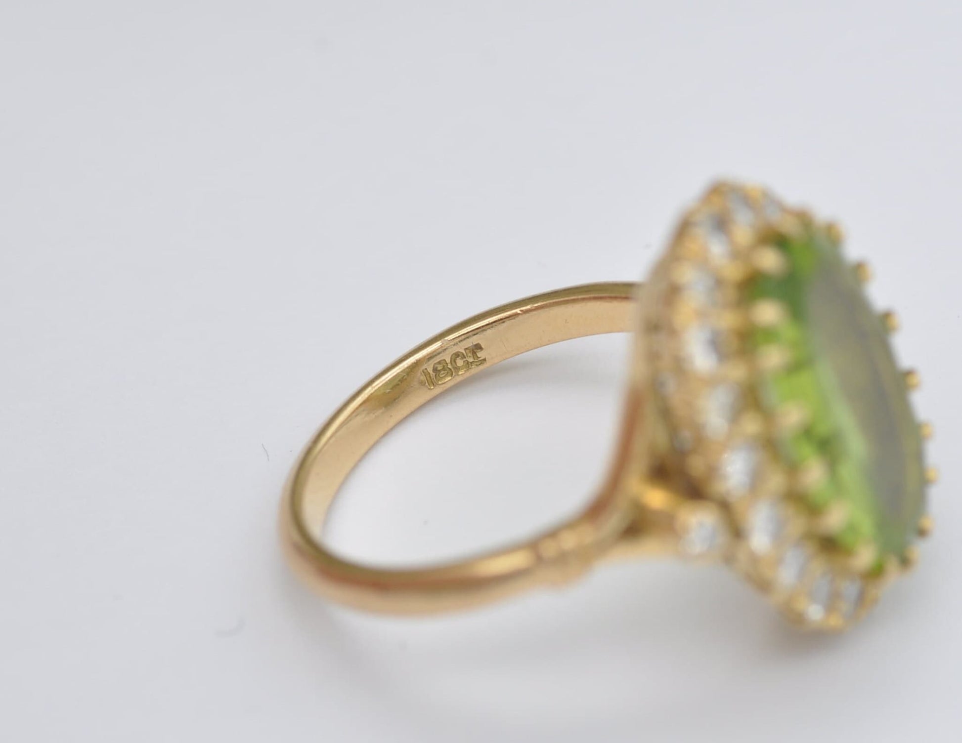 Vintage 18ct Gold Peridot & Diamond Halo Ring - Statement Cocktail | Green Stone | 18K | 1960s | Princess | UK Size - M 1/2 US Size - 6 1/2