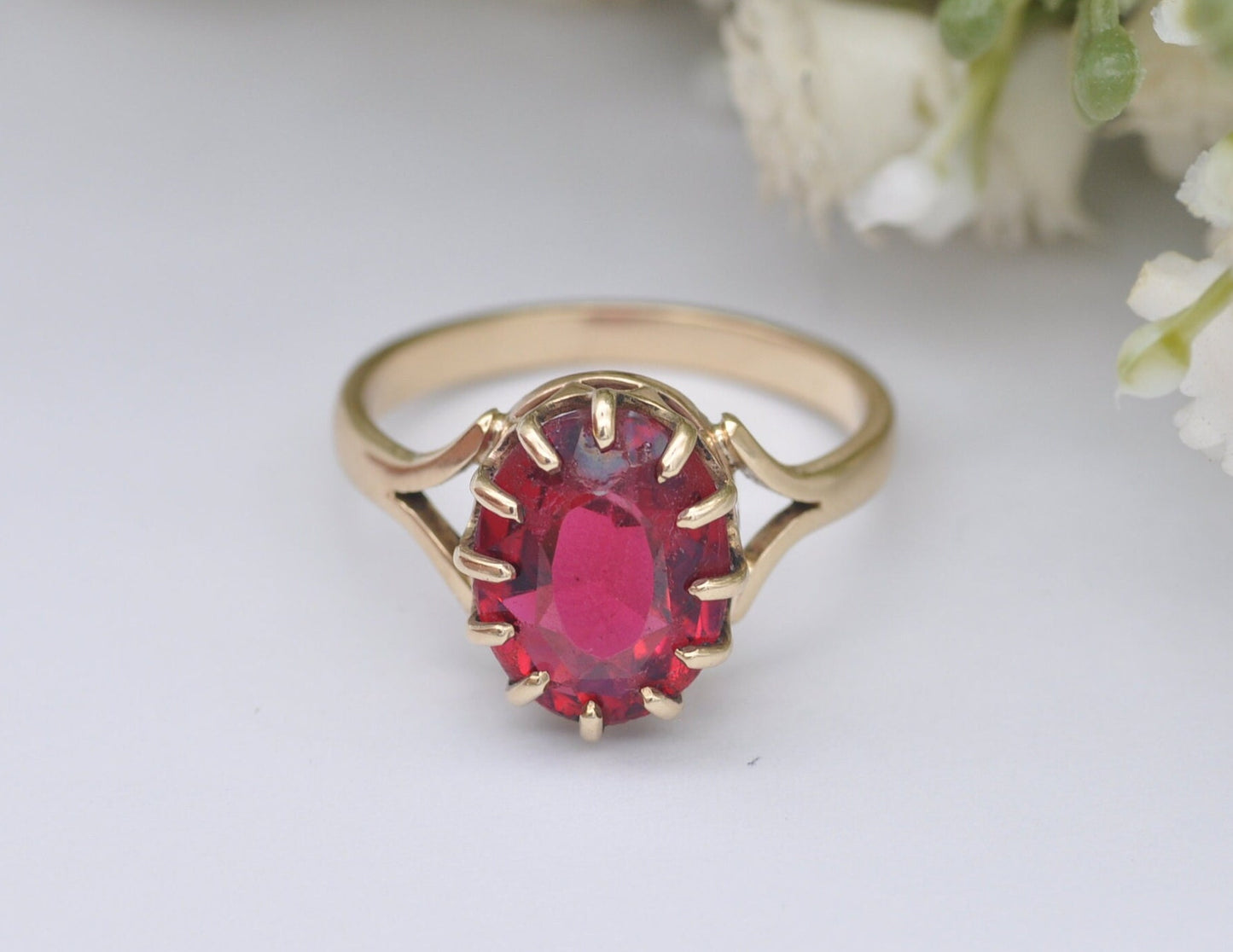 9ct Gold & Ruby Paste Cocktail Ring - Vintage Mid-Century | 9K 375 | Statement | Red Stone | Statement Solitaire | UK Size - Q | US Size - 8