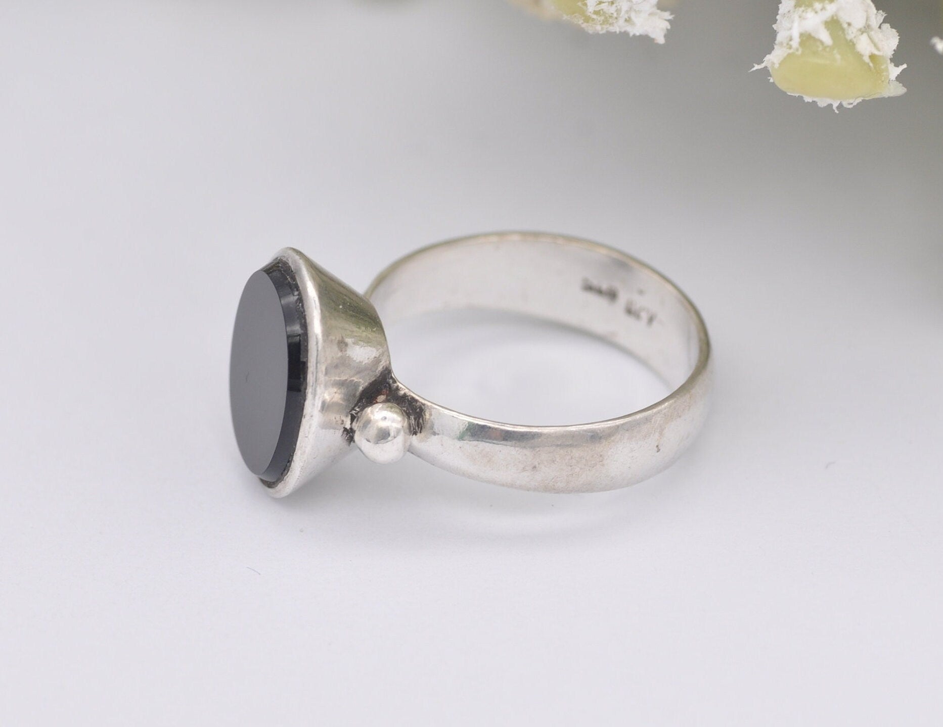 Vintage Sterling Silver and Onyx Statement Ring - Chunky Cocktail / 925 / Black Oval Stone / Unisex / UK Size - N 1/2 / US Size - 7