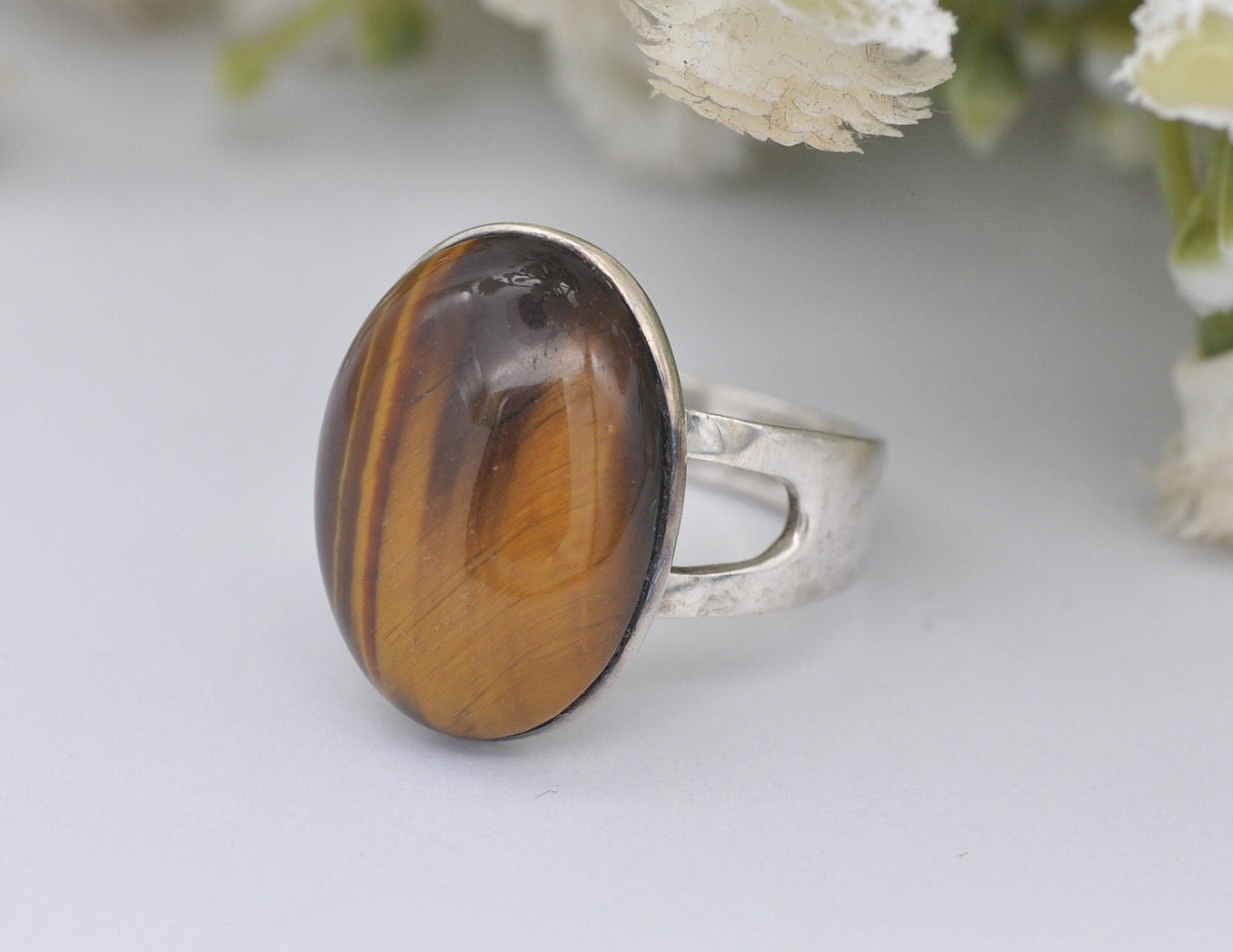 Silver and Tiger's Eye Ring Mid-Century 1971 Vintage - 925 Sterling Silver / Retro / Cabochon Gem Stone / UK Size - N 1/2 / US Size - 7