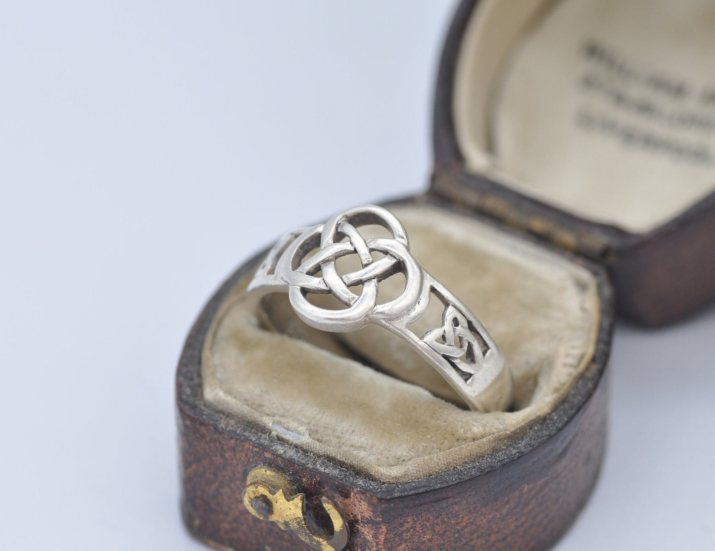 Silver Woven Celtic Knot Ring - Openwork Knotted Band / Vintage Jewellery 925 Sterling / Everyday / Unisex / UK Size - P 1/2 / US Size - 8