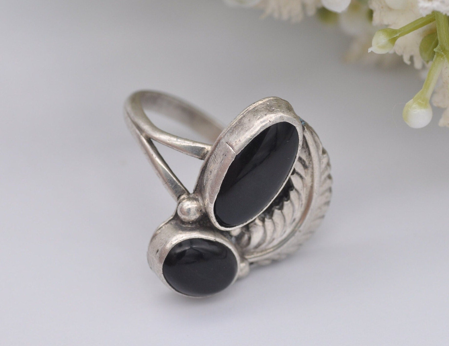 Vintage Navajo Sterling Silver Onyx Ring by Arnold Maloney - Double Onyx Feather / Ornate Cocktail / Black Stone / UK Size - O / US Size - 7