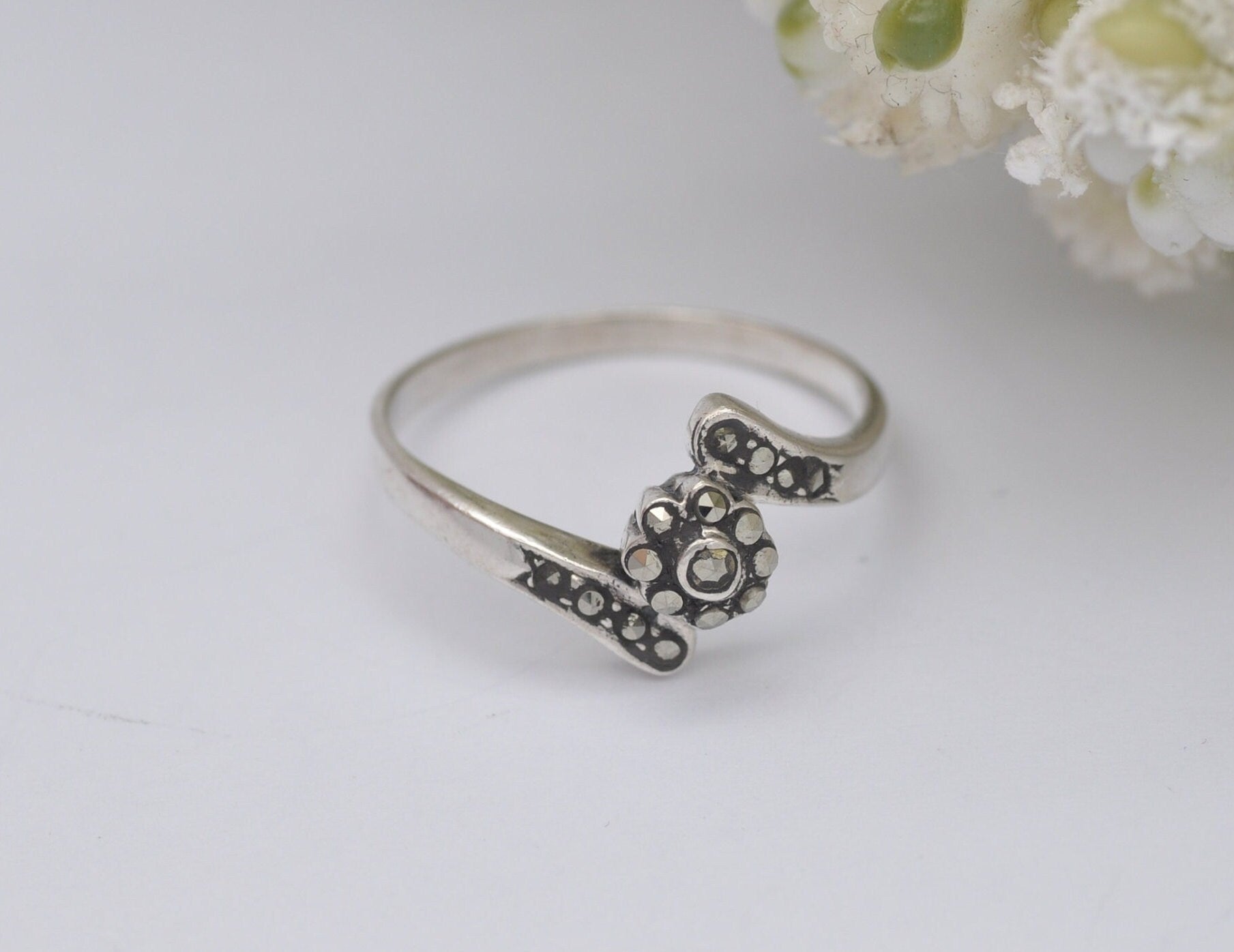 Silver Marcasite Bypass Flower Ring - Vintage Art Deco Style | Statement Cocktail | Cluster Band | 925 Sterling | UK Size P | US Size 7 3/4