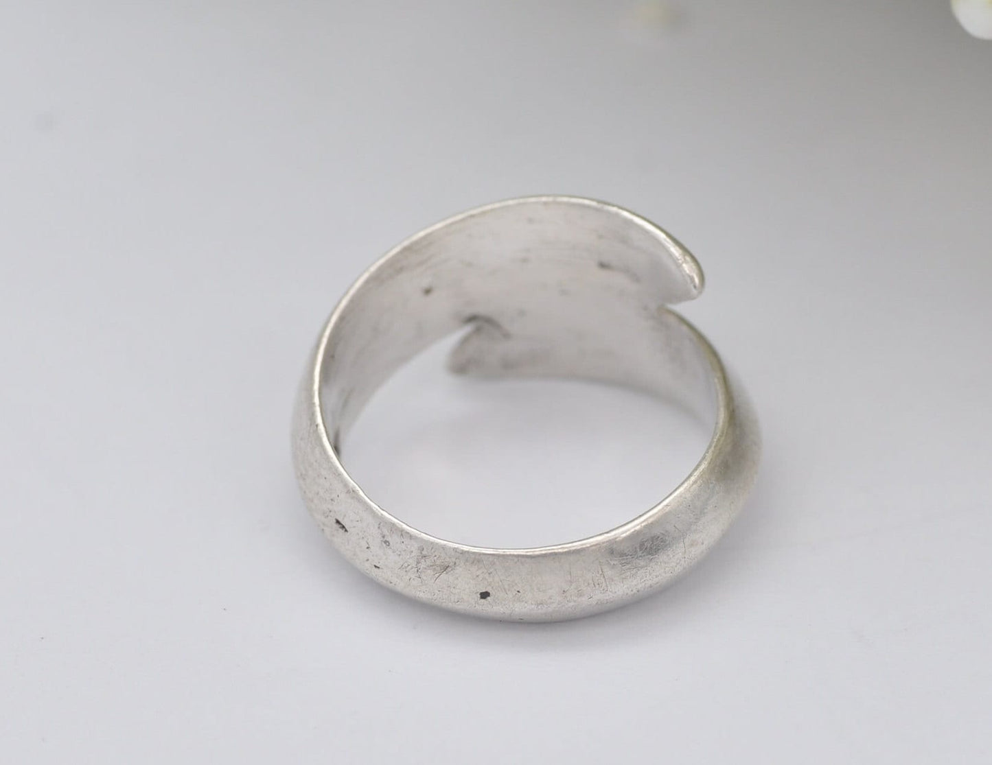 Sterling Silver Bypass Ring - Statement / Minimalist / Vintage Modernist / Crossover Twist / Chunky / Unisex / UK Size - L / US Size - 5 3/4